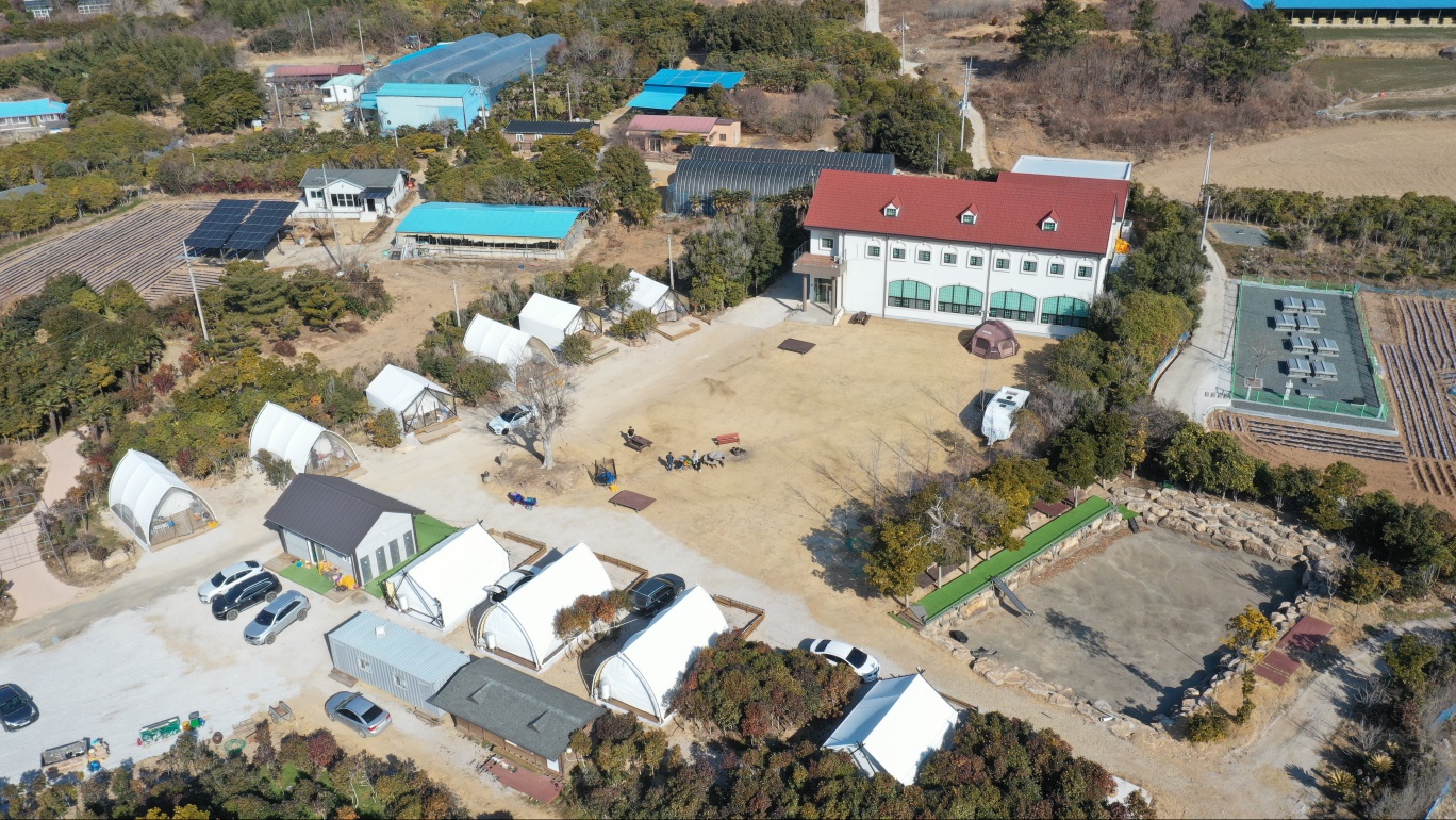 땡땡이글램핑 이미지