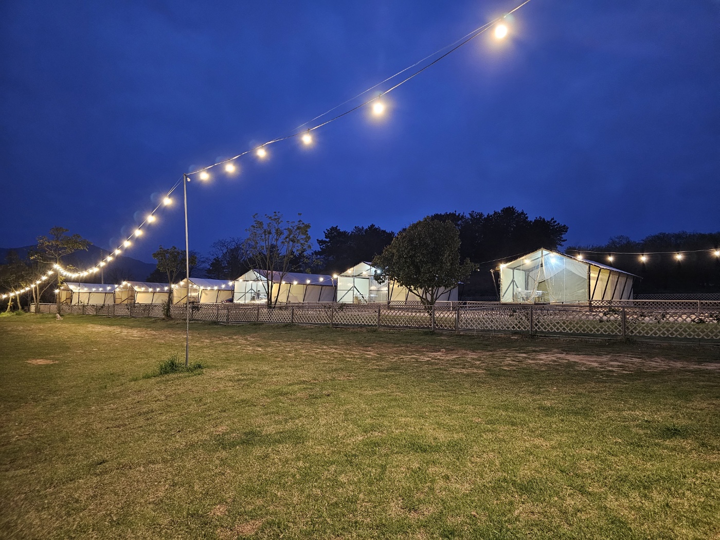 땡땡이글램핑 이미지