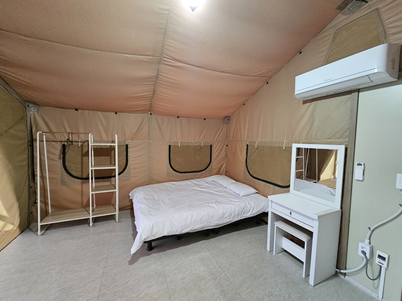 땡땡이글램핑 이미지