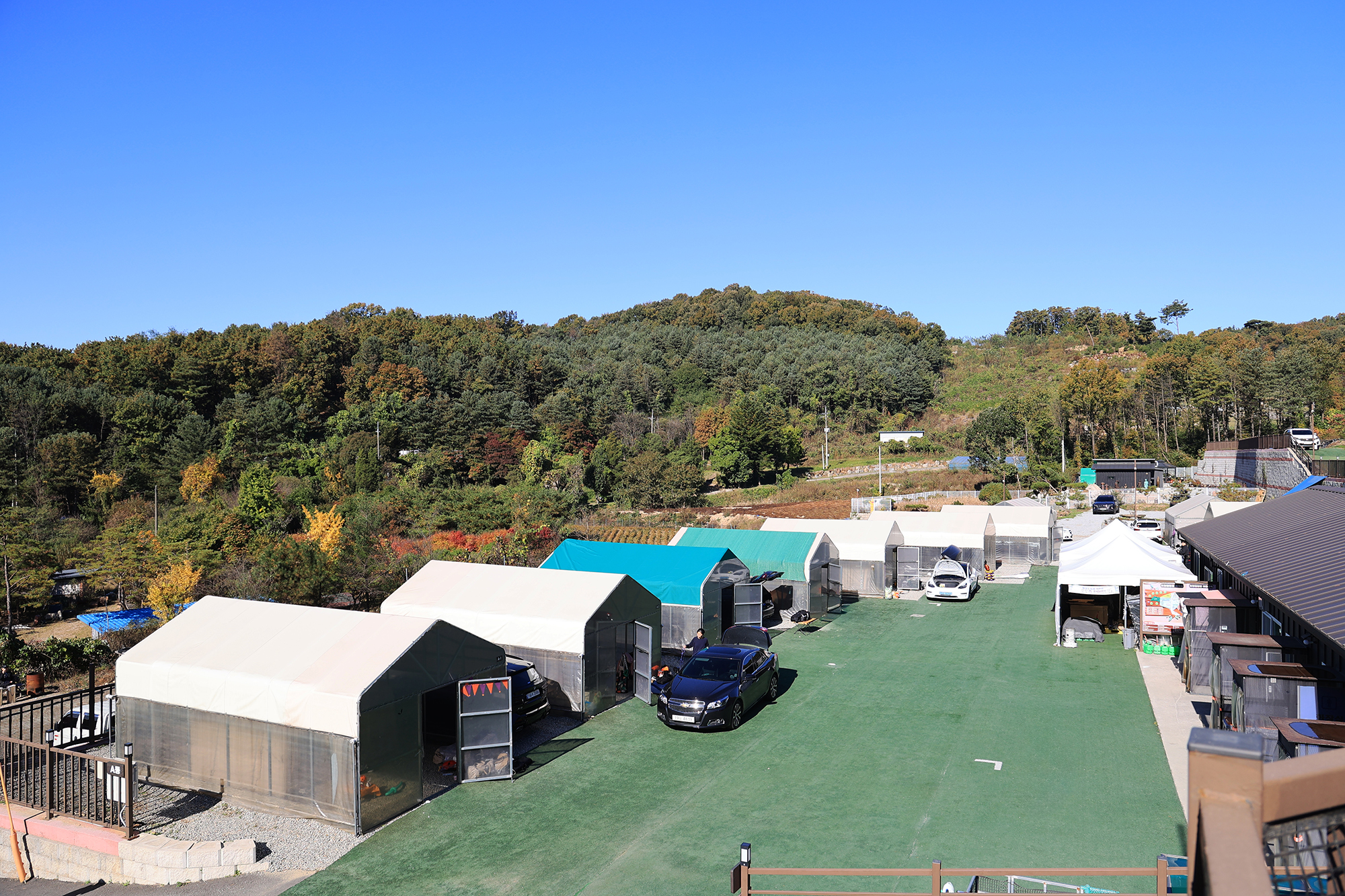 트멍 캠핑장 이미지