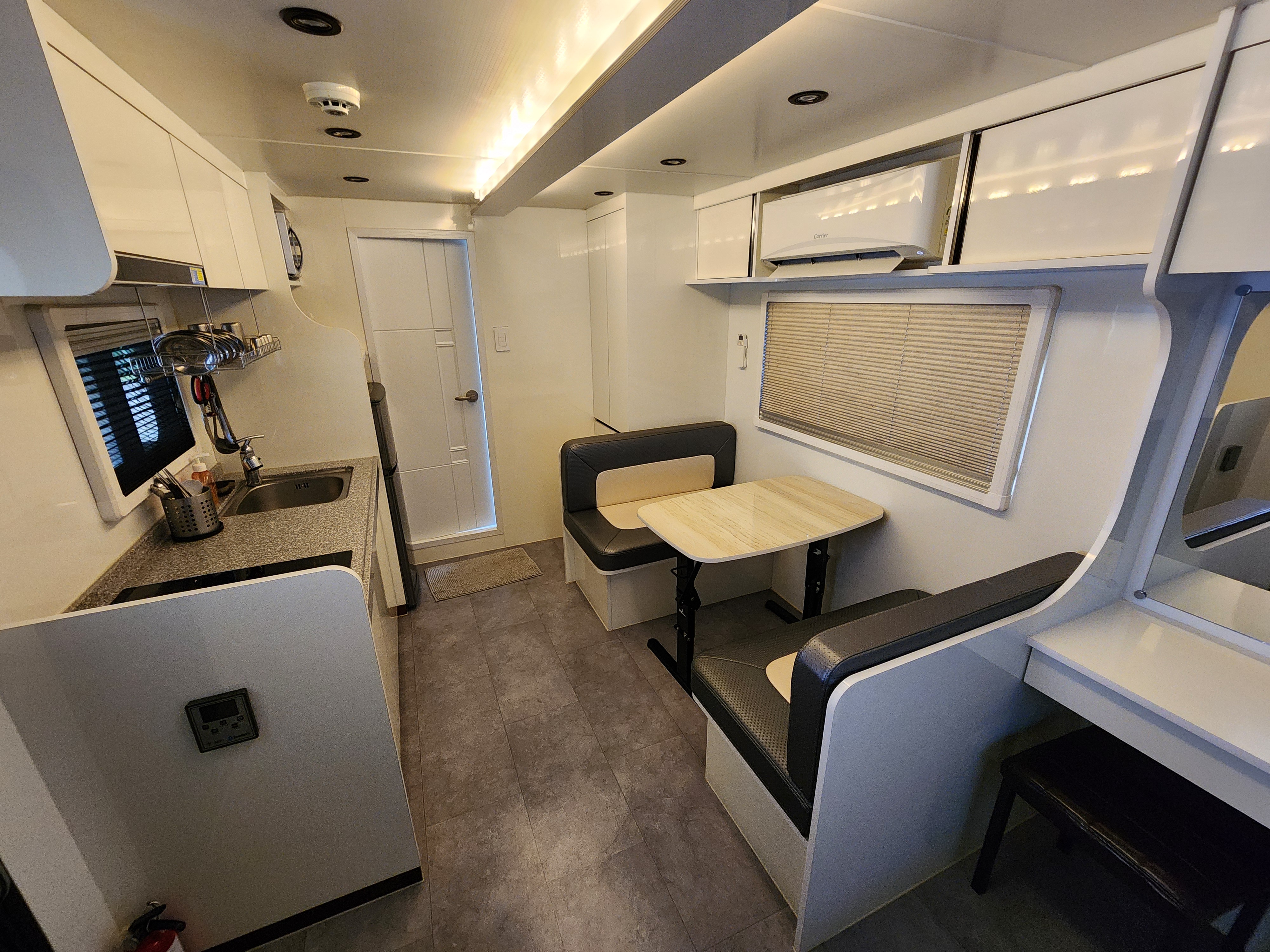 가평 오블리비아테 수영장 펜션&카라반 21번째 이미지