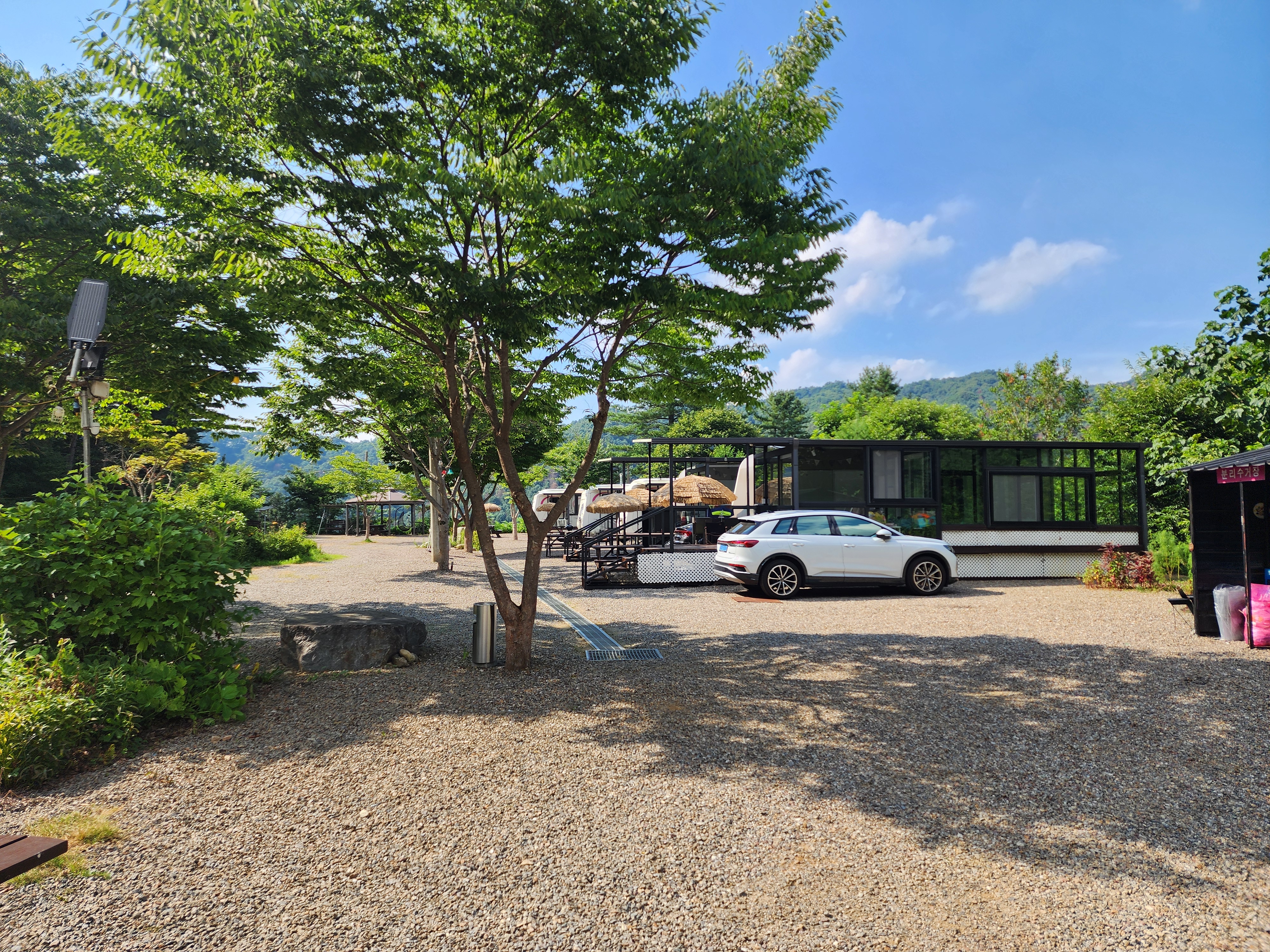 가평 오블리비아테 수영장 펜션&카라반 16번째 이미지