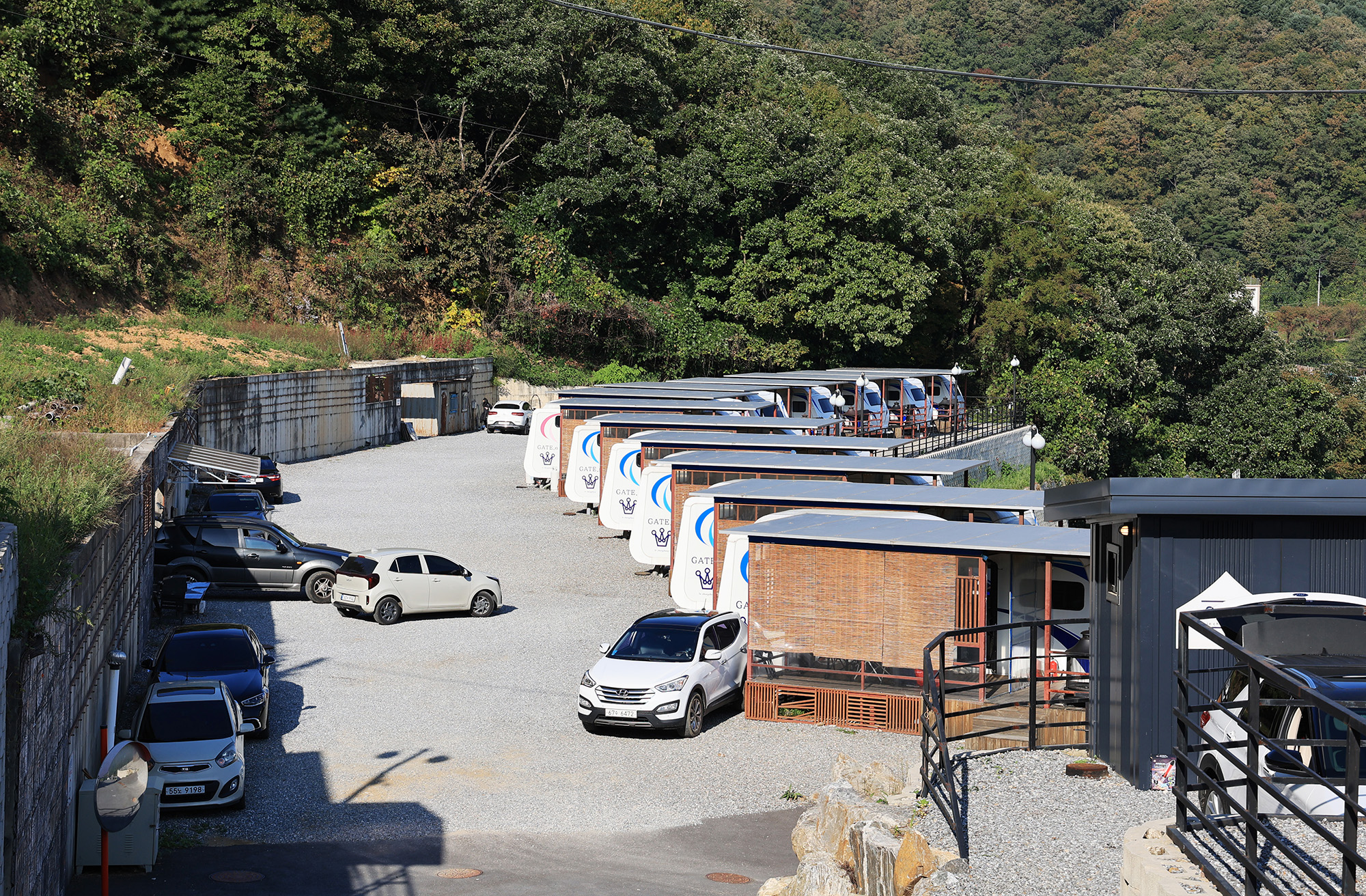 캠프게이트 청평 카라반&캠핑 이미지