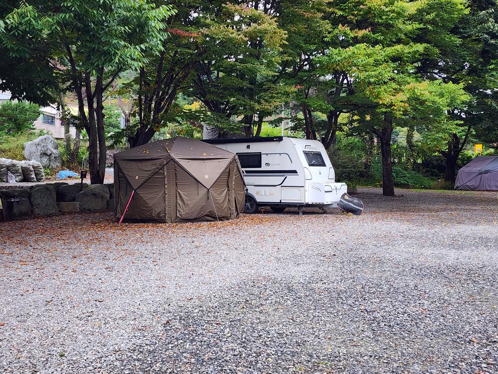 유명산밸리 캠핑장 사진
