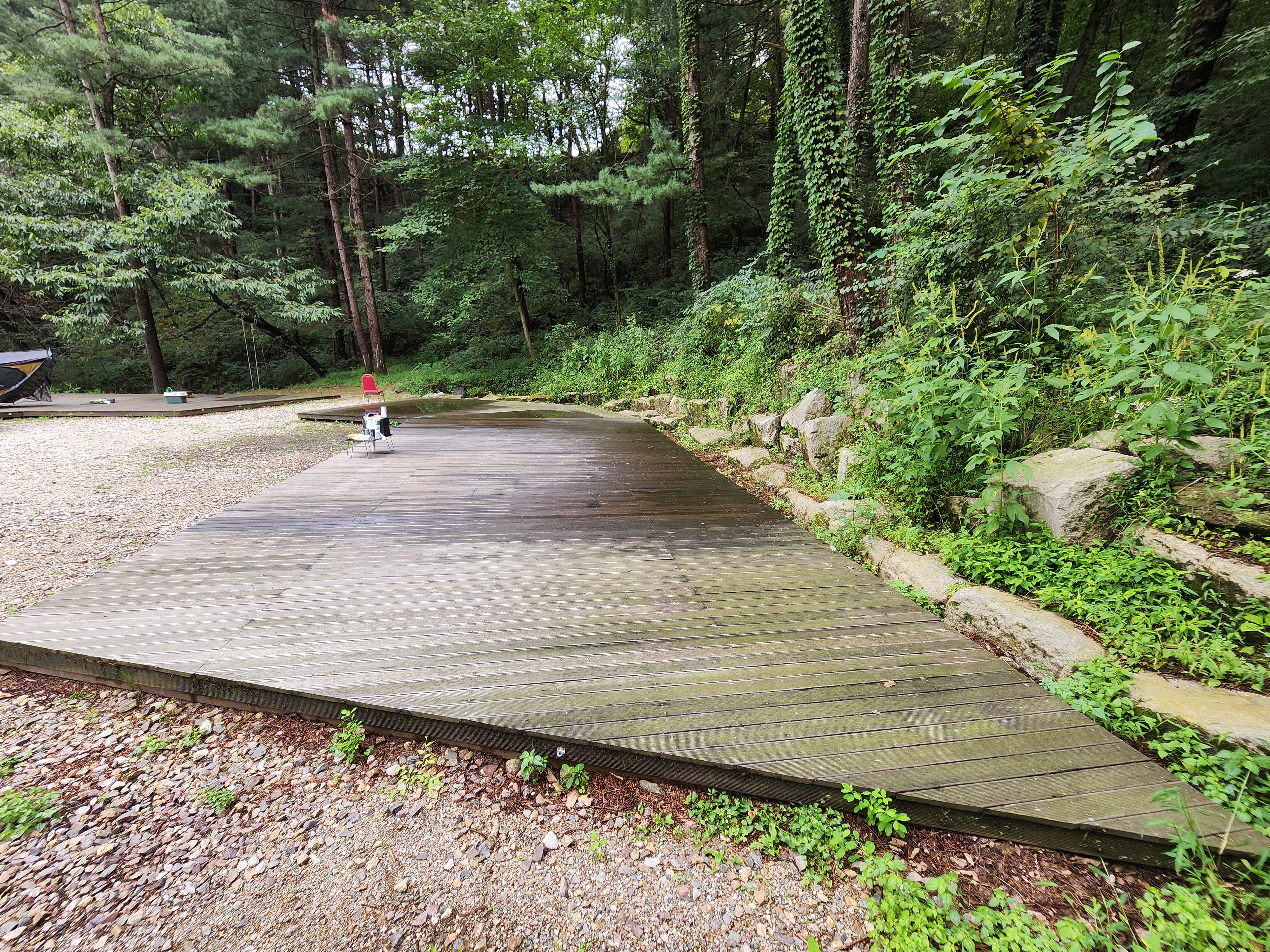 잣숲캠핑장 이미지