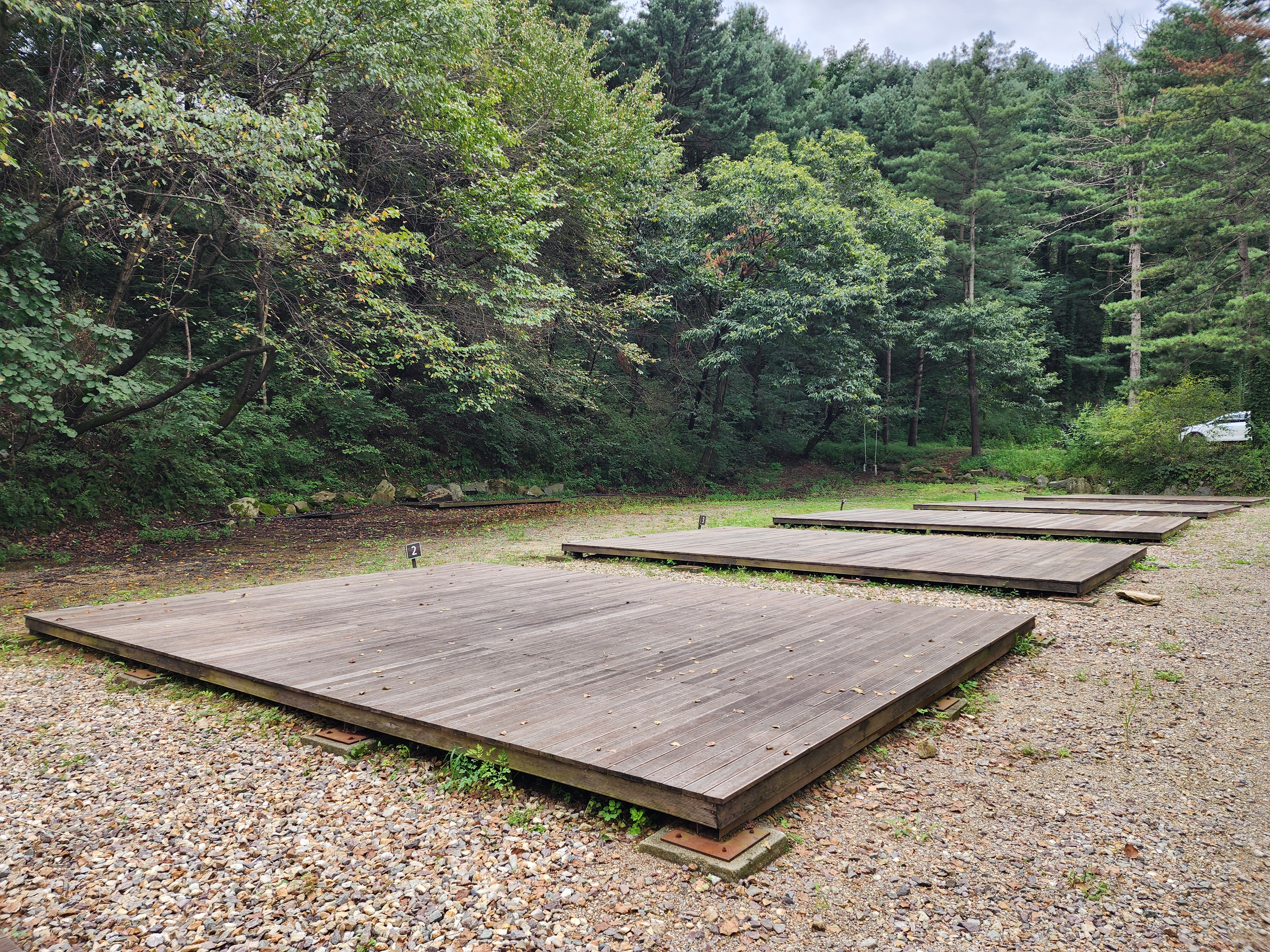 잣숲캠핑장 이미지