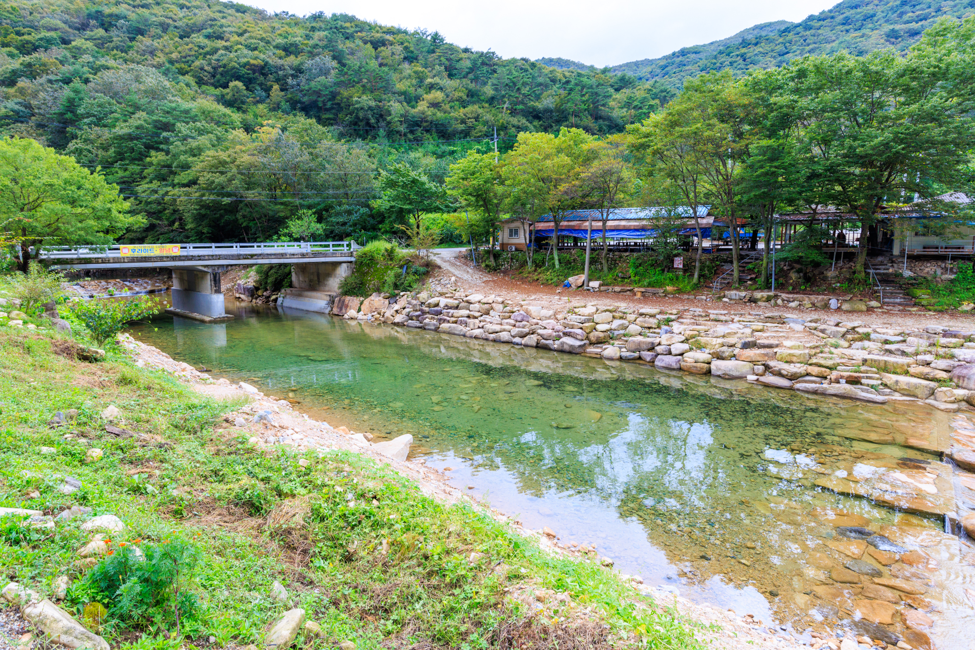 신월리 오토캠핑장 15번째 이미지