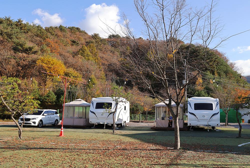 노블레스 글렘핑 카라반