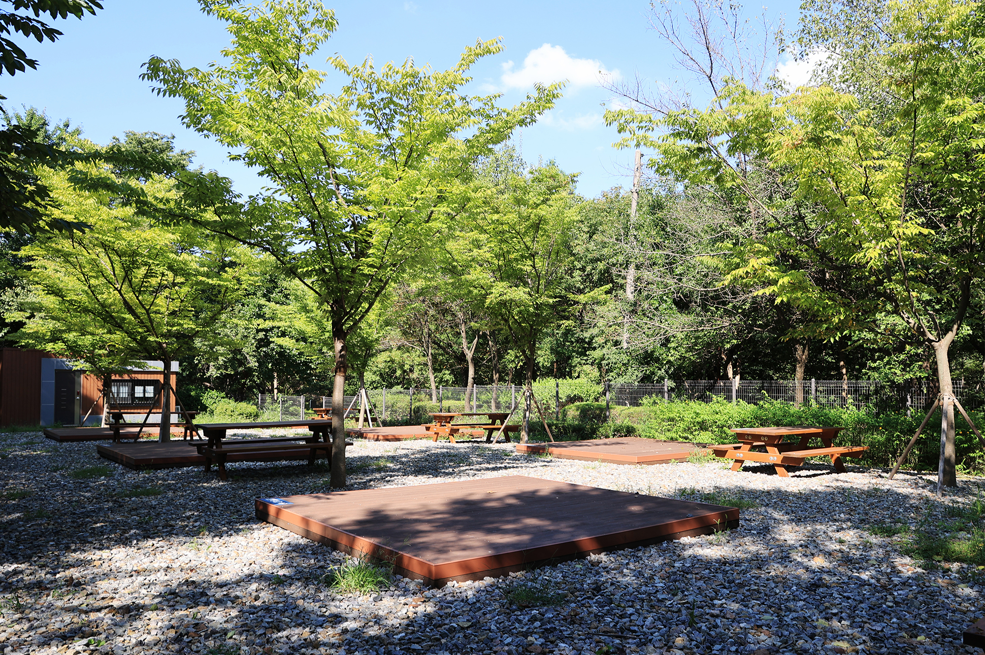 관악산 계곡 캠핑장 이미지