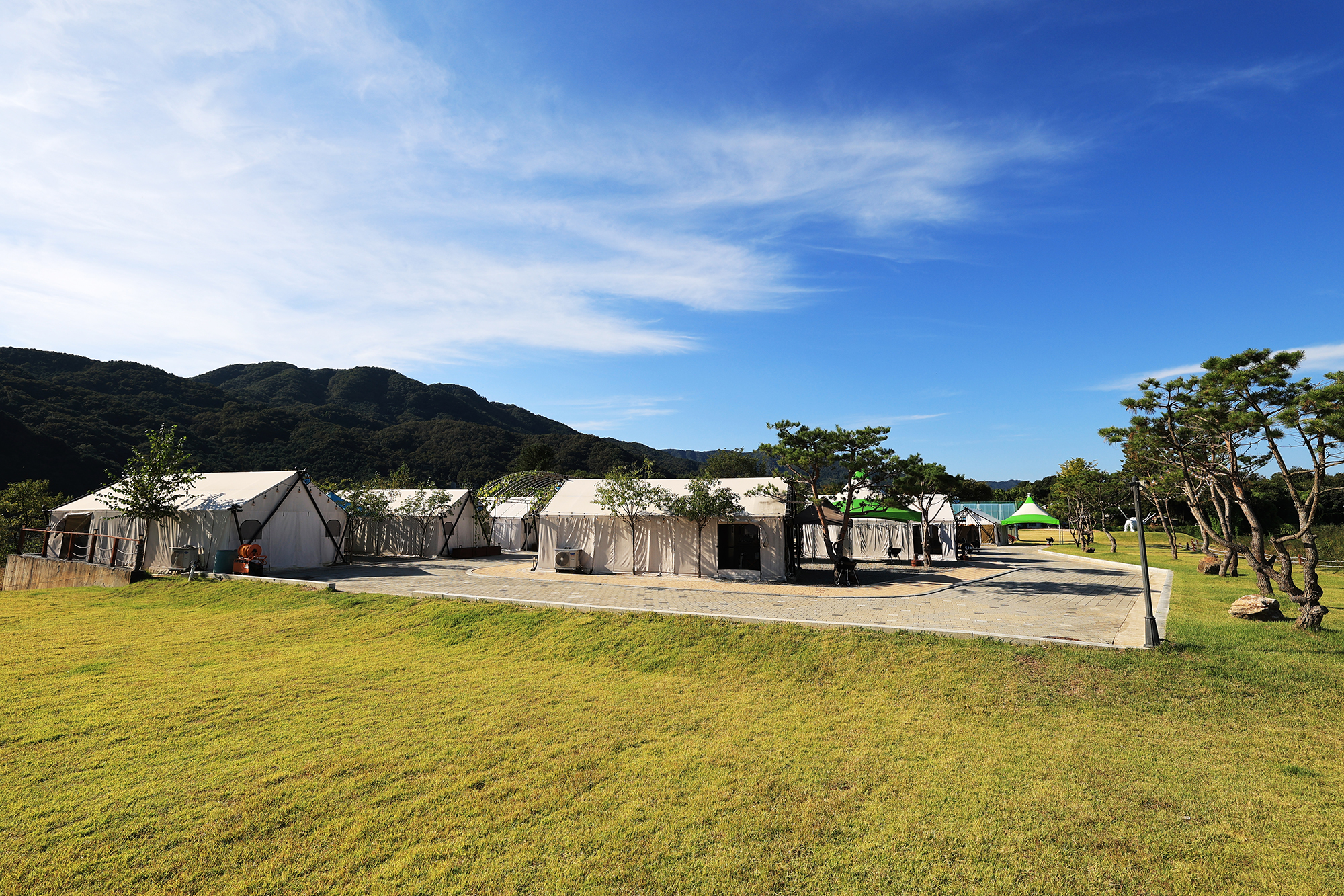 리버위드 글램핑 이미지