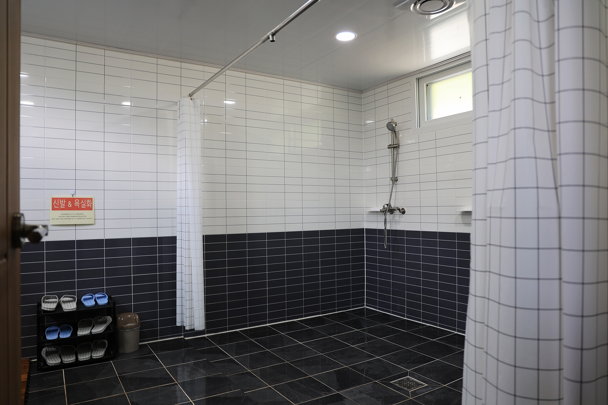 플로라 캠프 이미지