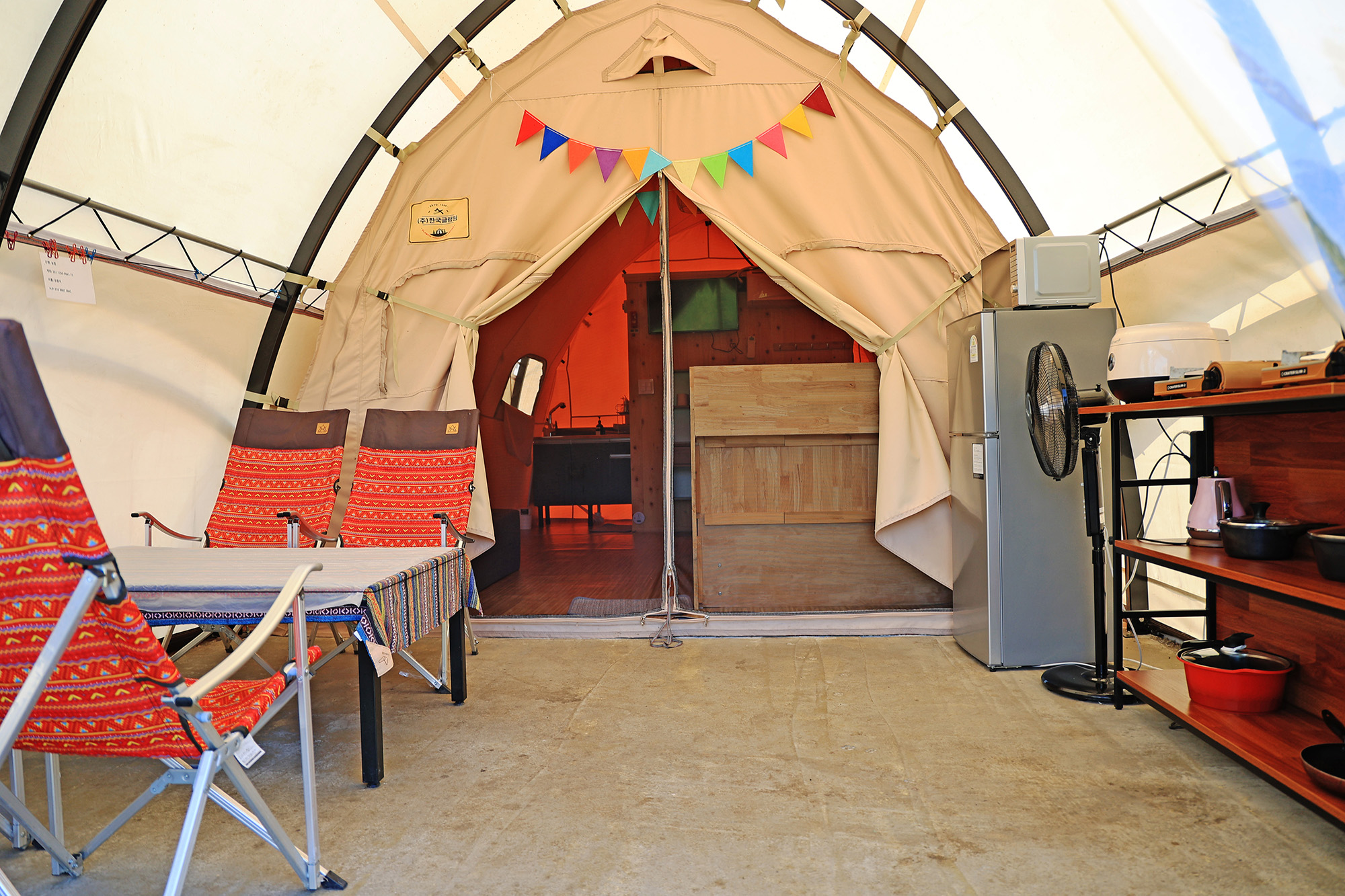 가평더캠프카라반글램핑 이미지