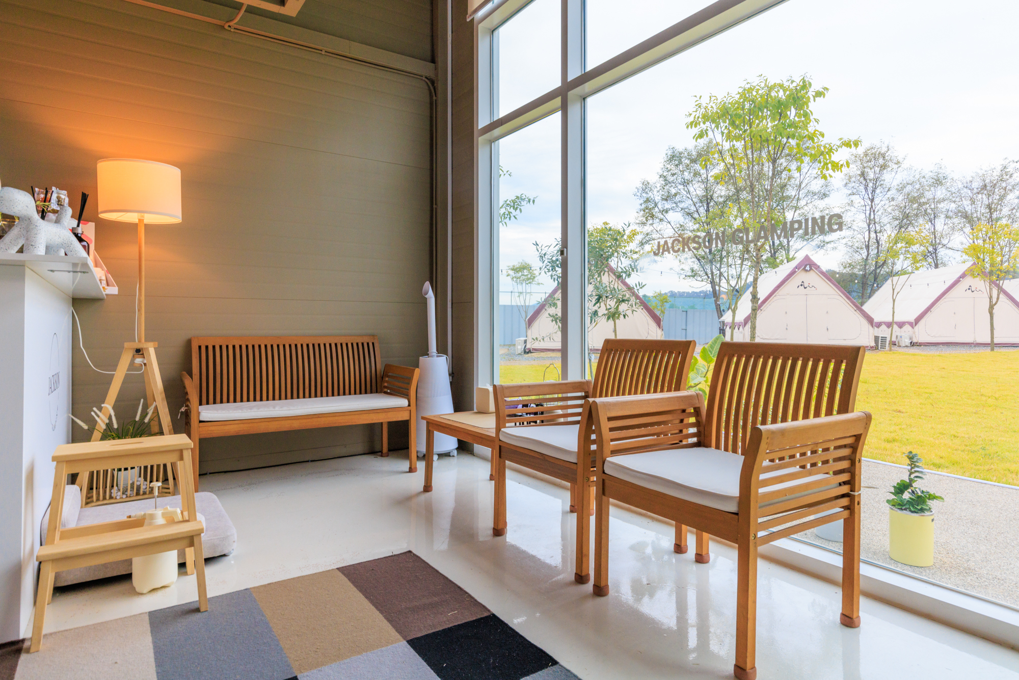 잭슨글램핑 이미지