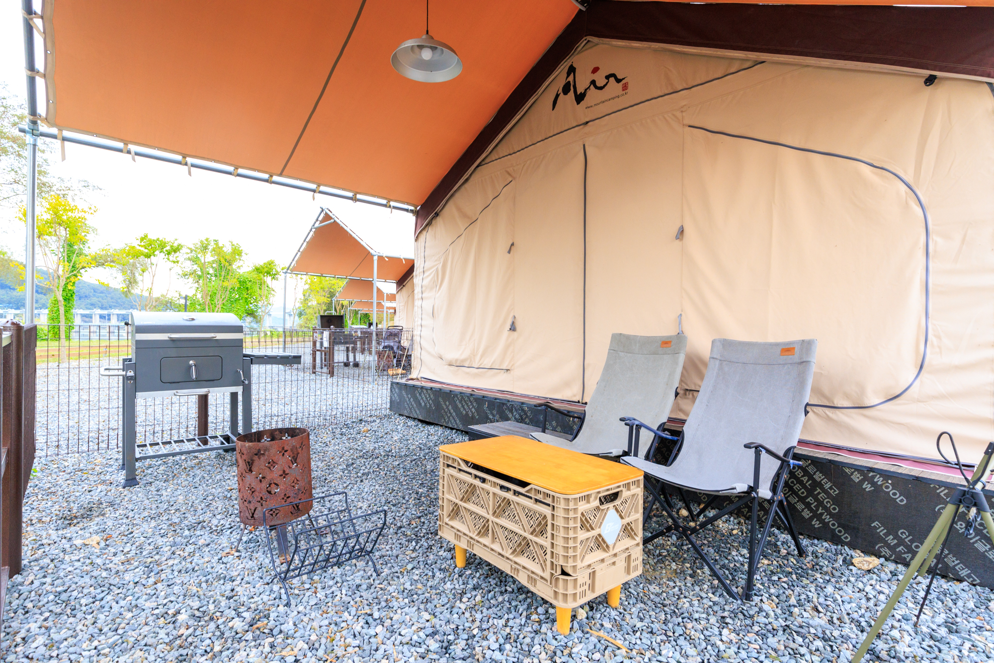 잭슨글램핑 이미지