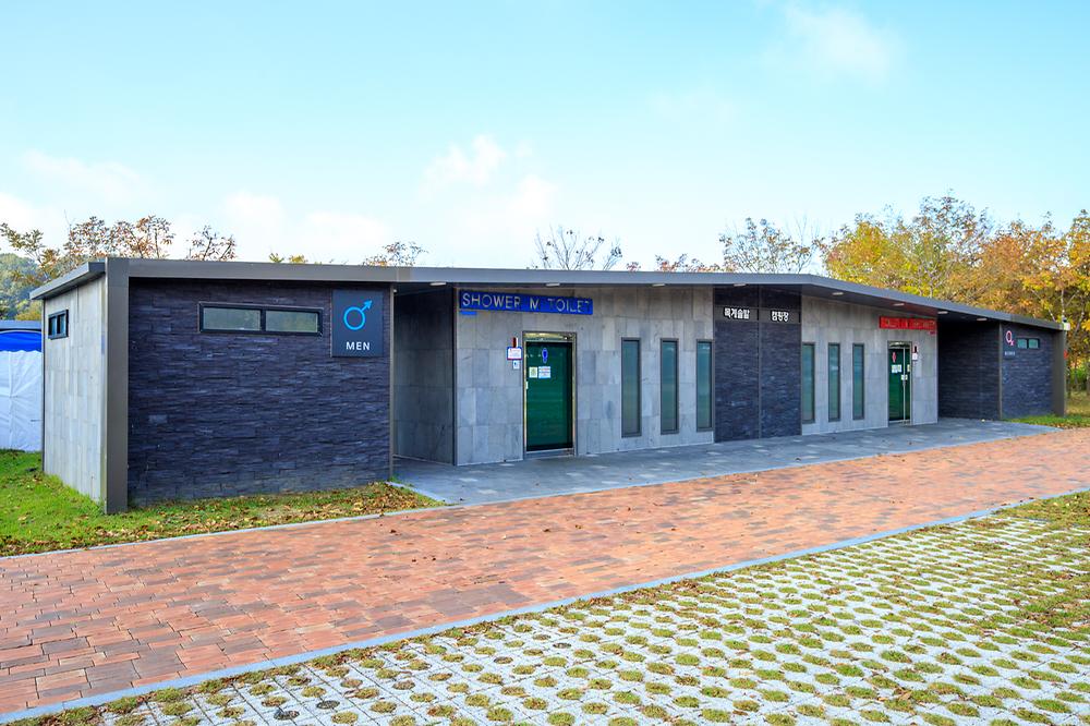 충주 목계솔밭 캠핑장