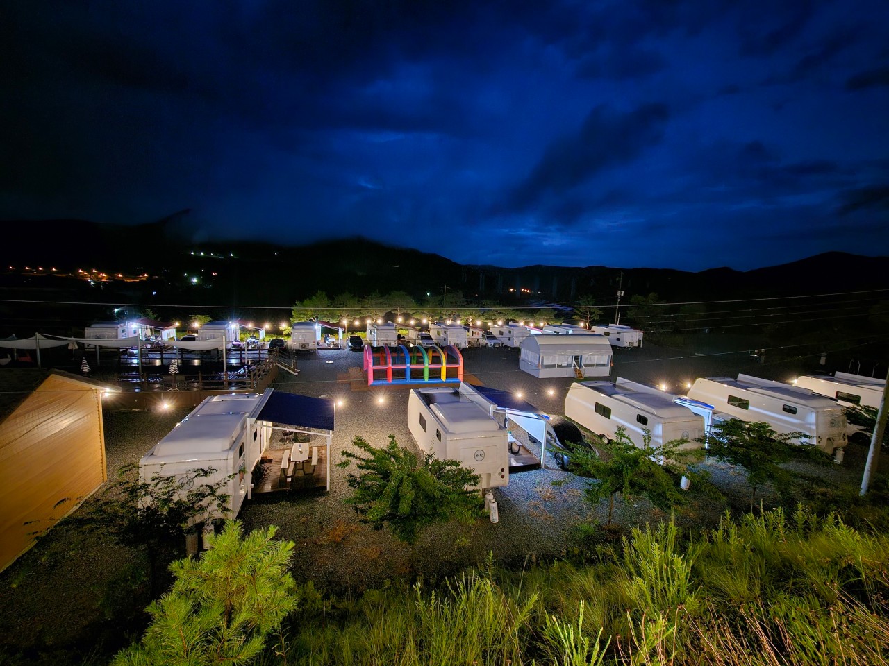 해월카라반앤캠핑 이미지