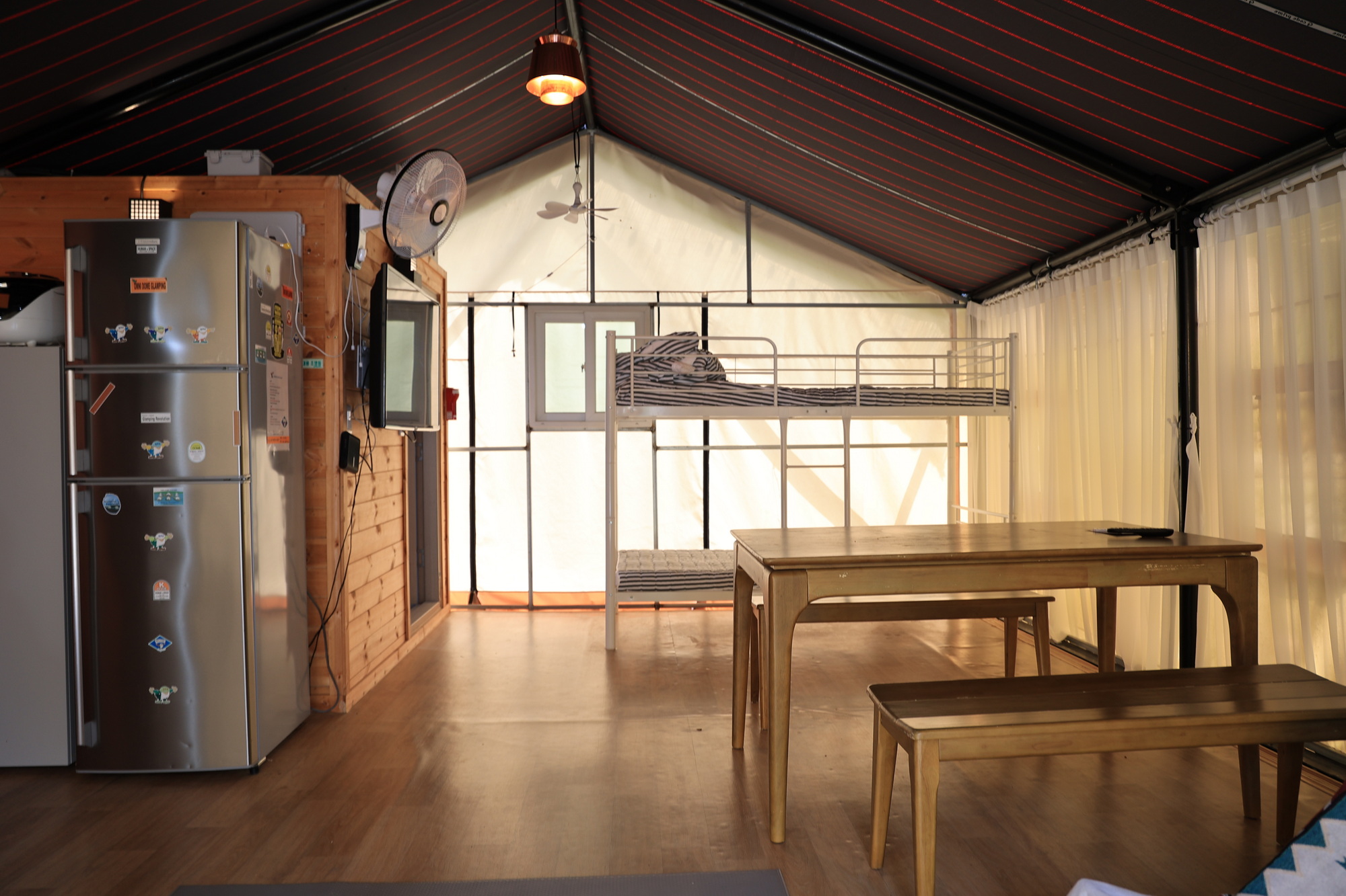 옴니돔글램핑 이미지