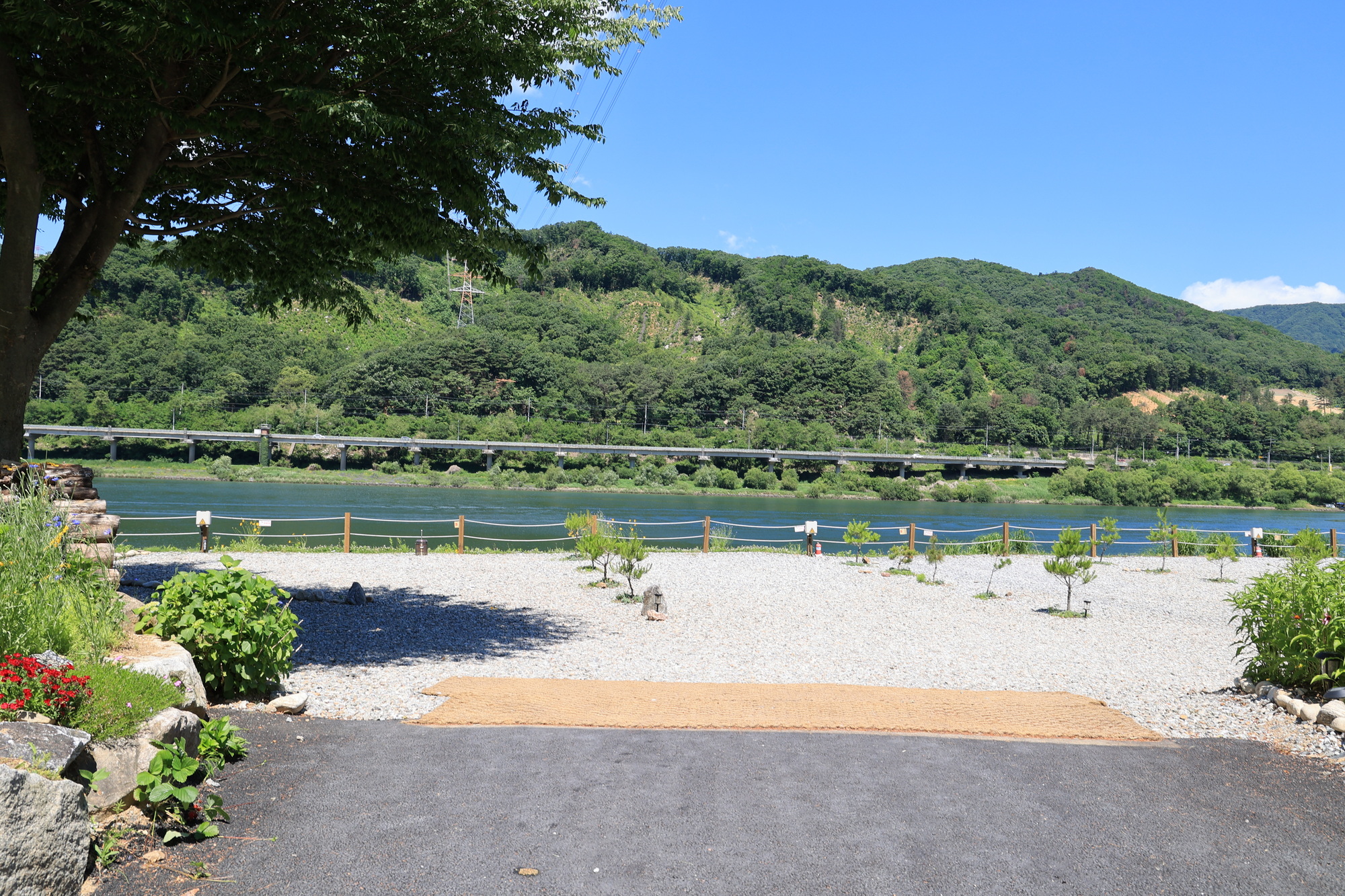 봄날농원 이미지