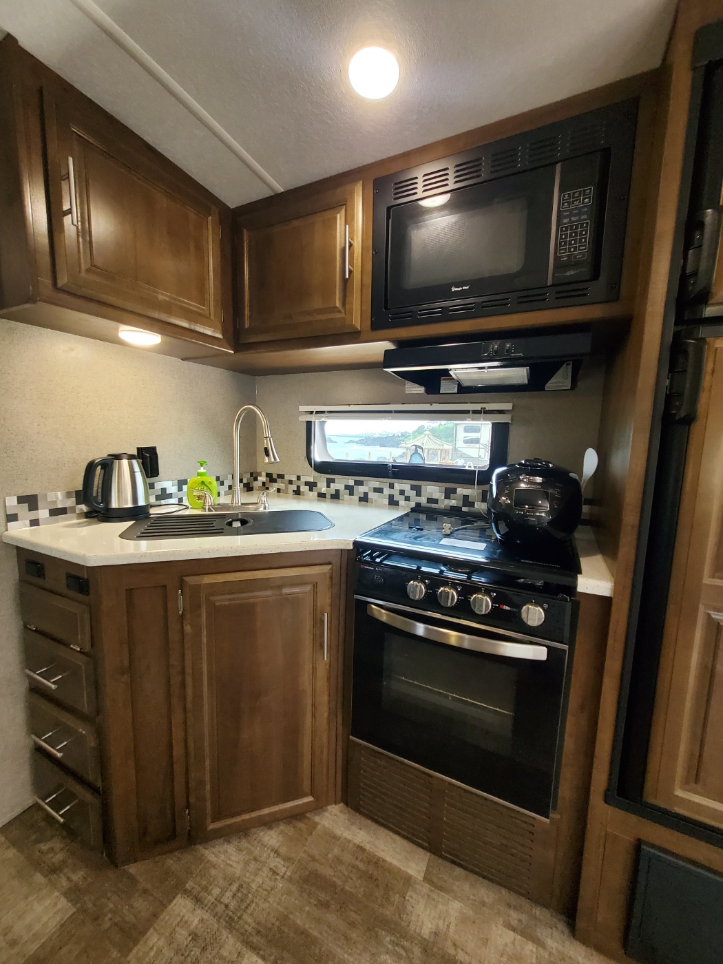 곽지몬스터캠핑 이미지