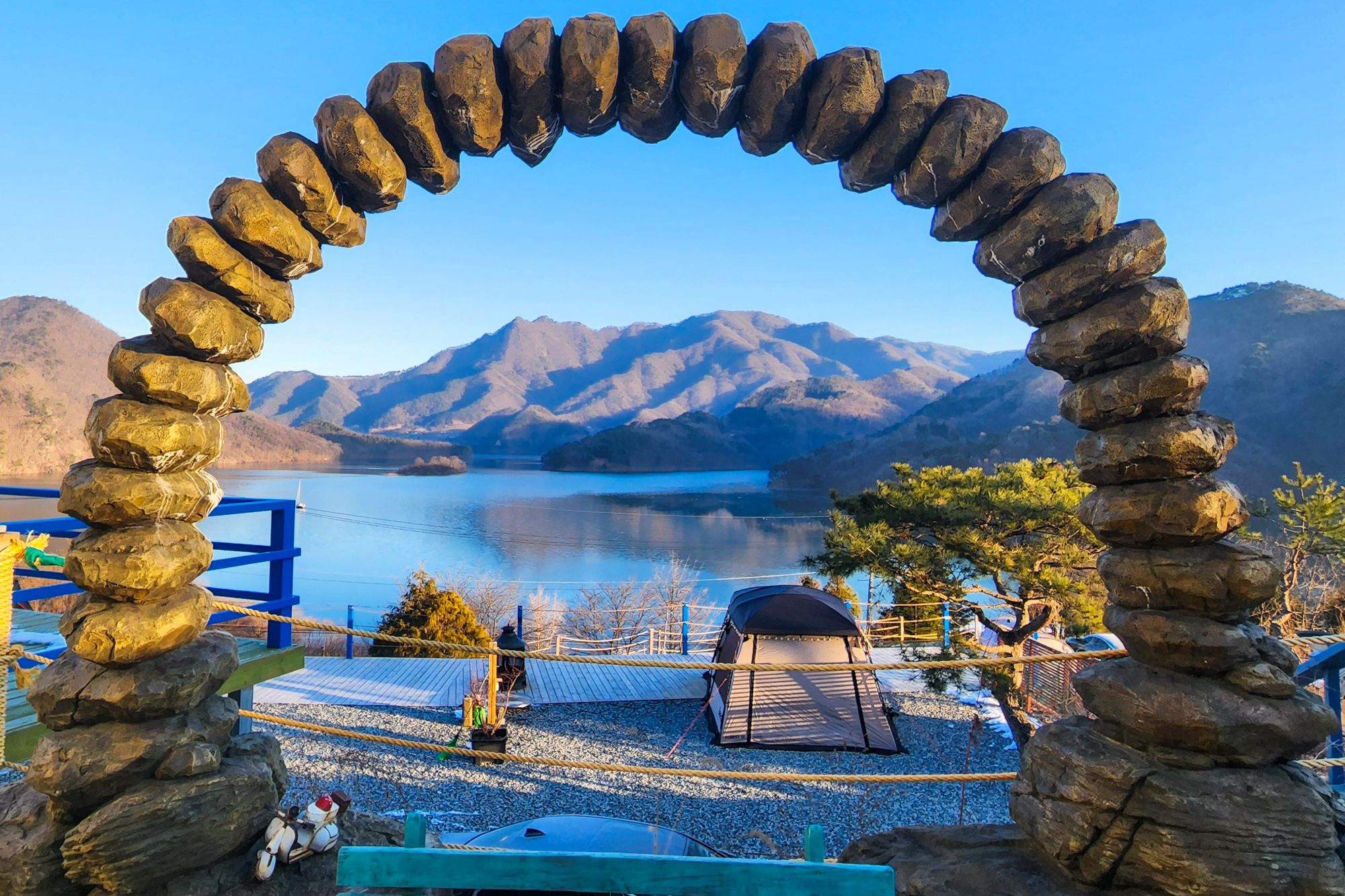 충주호더쉼캠핑장 이미지