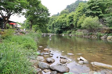 돌궁캠핑장 사진