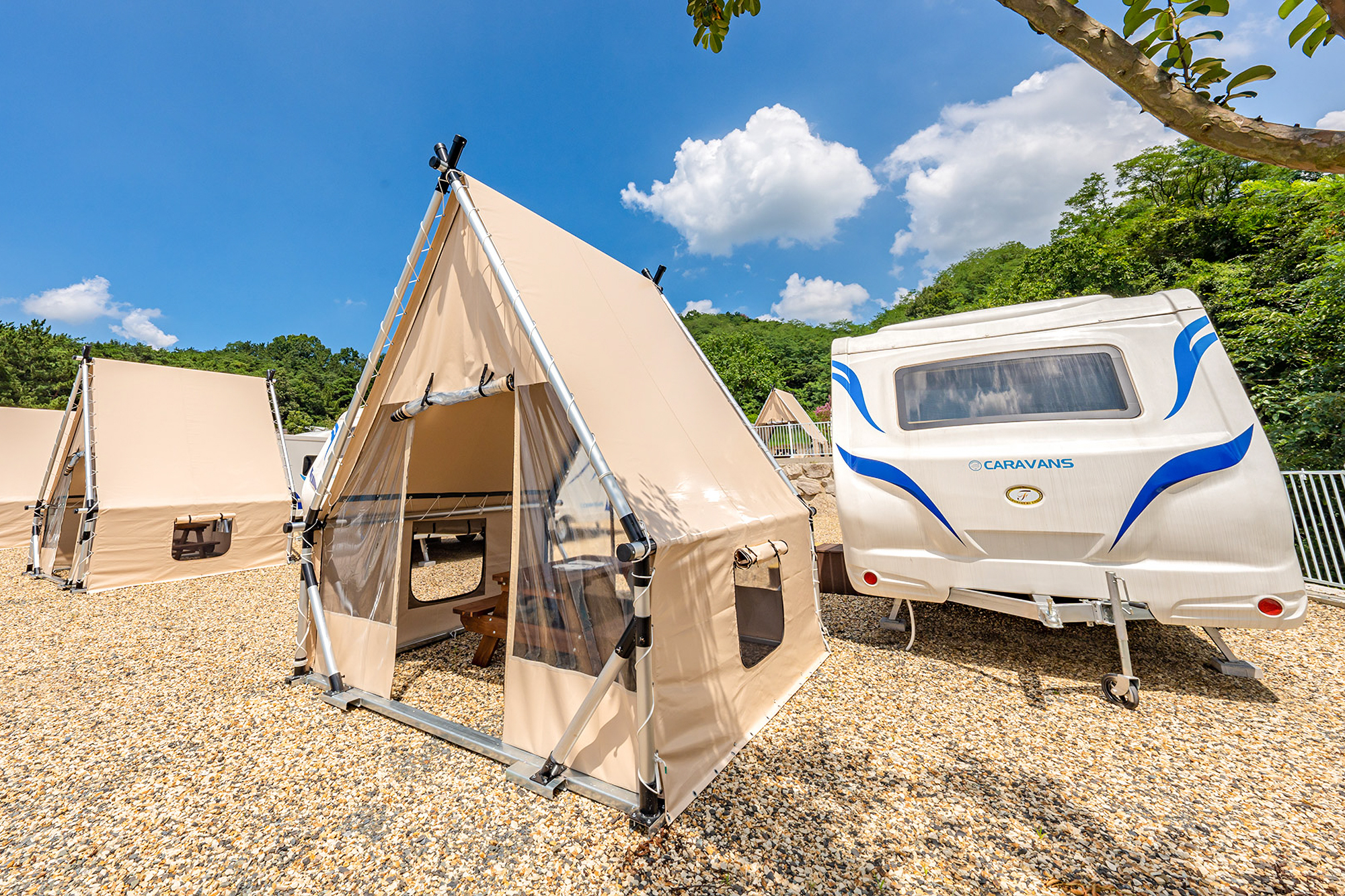 카라반스 이미지