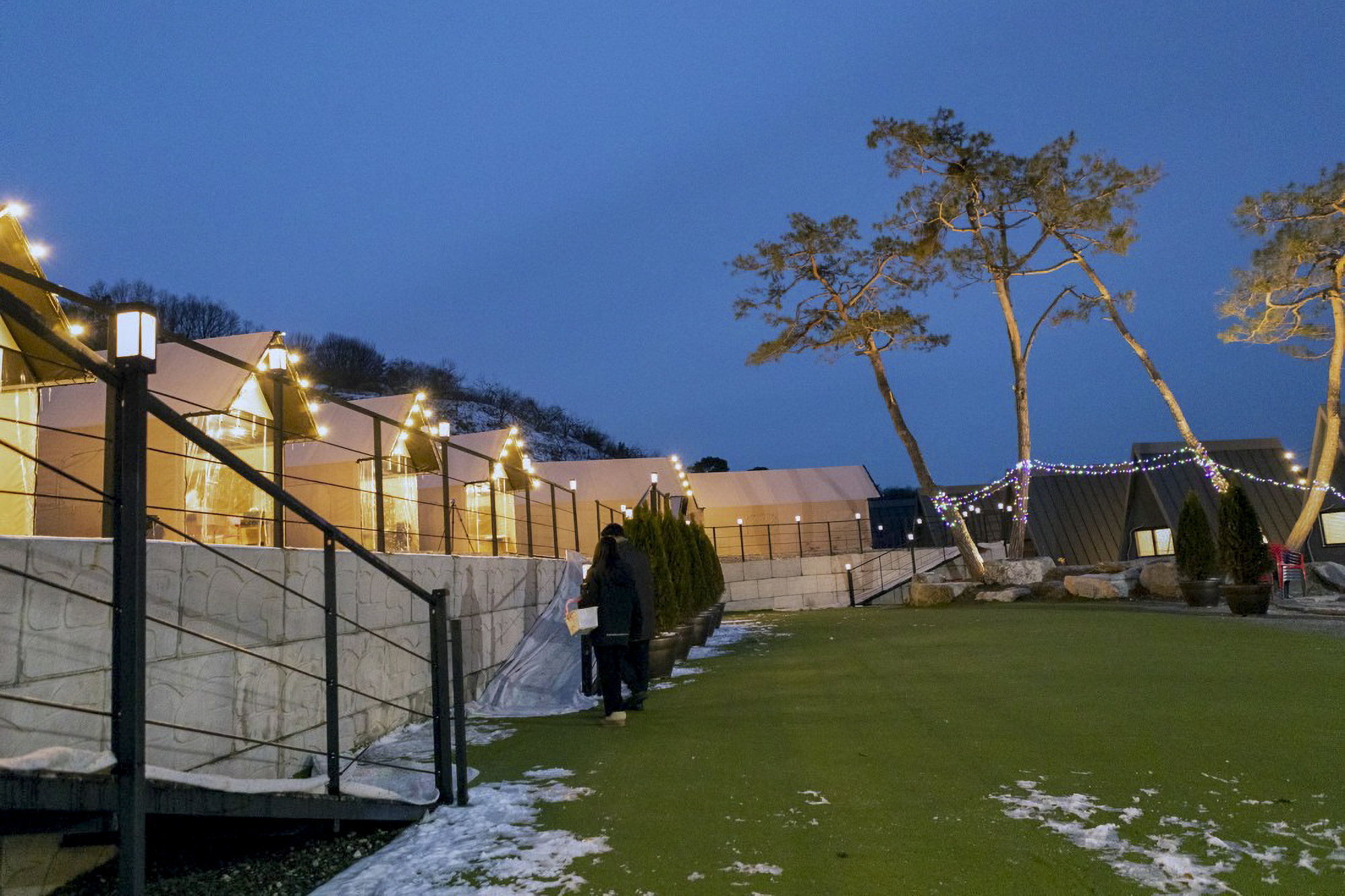 봄빛 글램핑 앤 바비큐 이미지