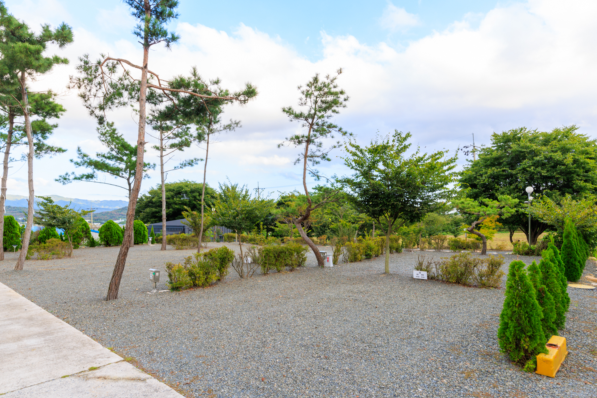 아름드리 캠핑장 이미지