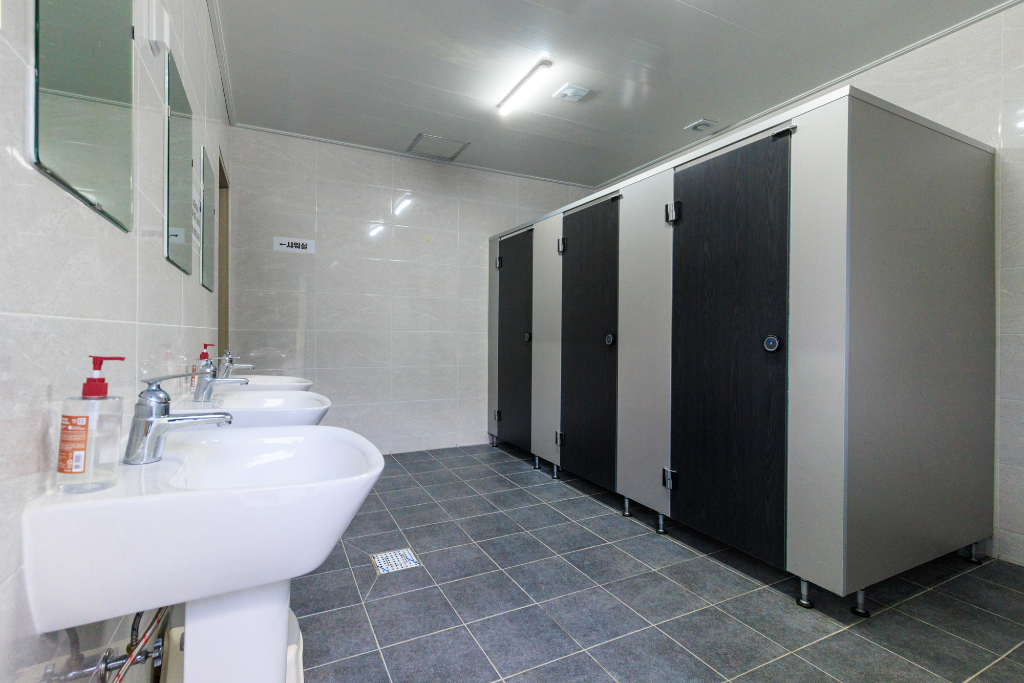 아름드리 캠핑장 이미지