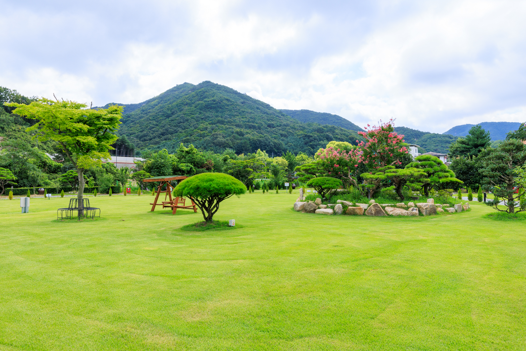 동학사힐링캠핑장 이미지