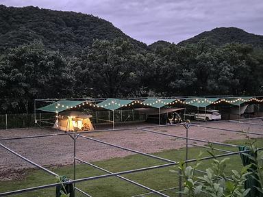 산수향 야영장 사진