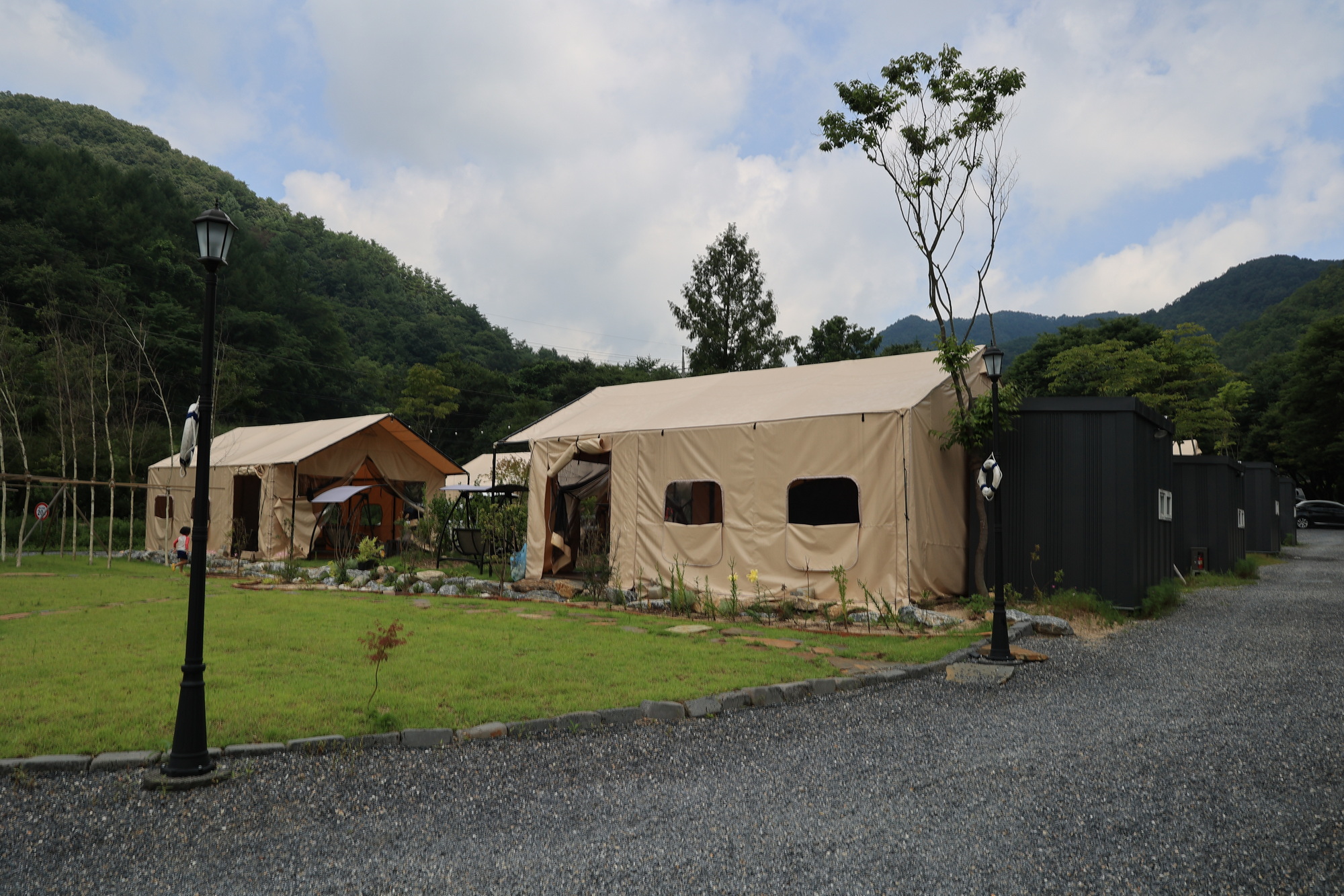 캠핑 포에버 이미지