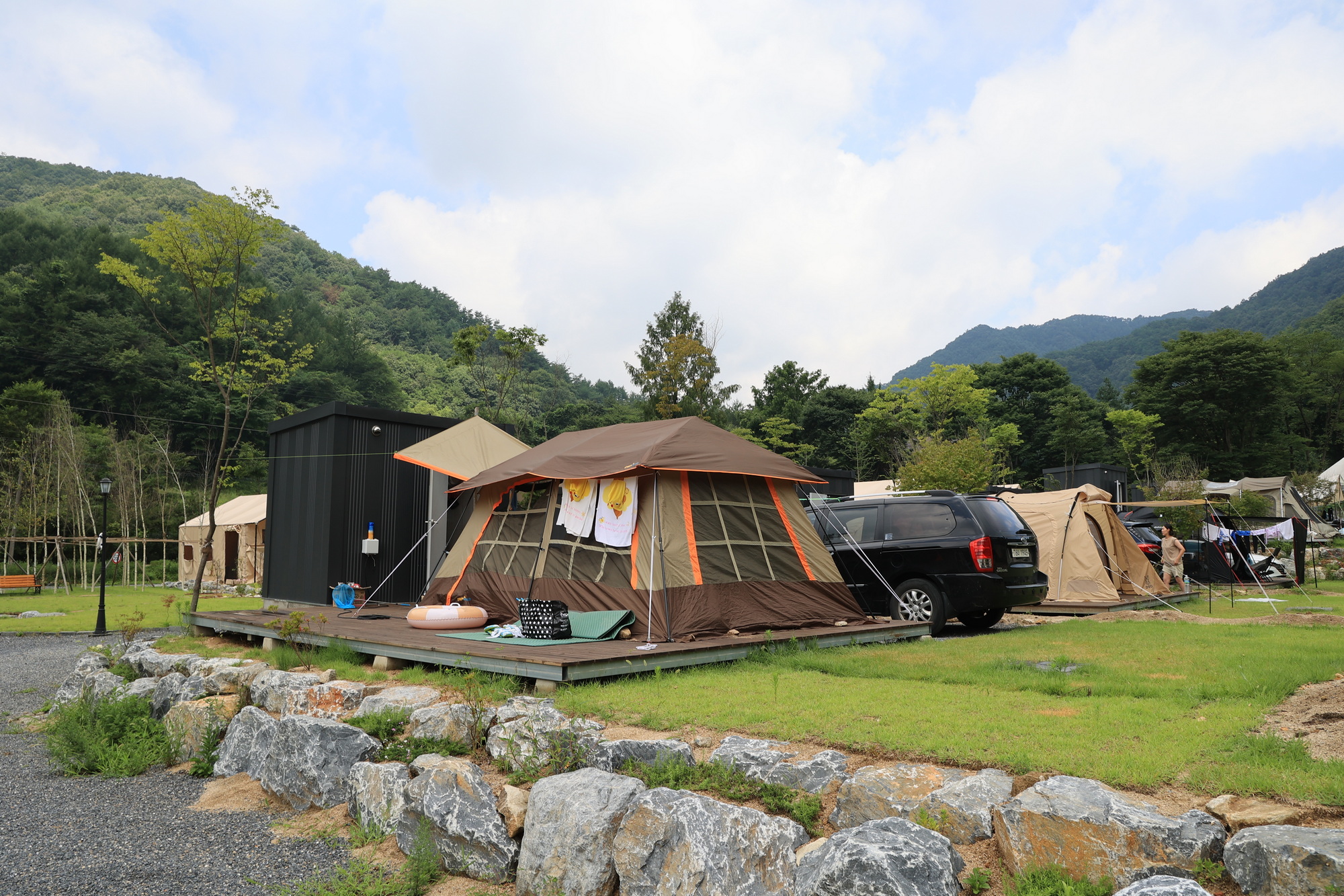 캠핑 포에버 이미지