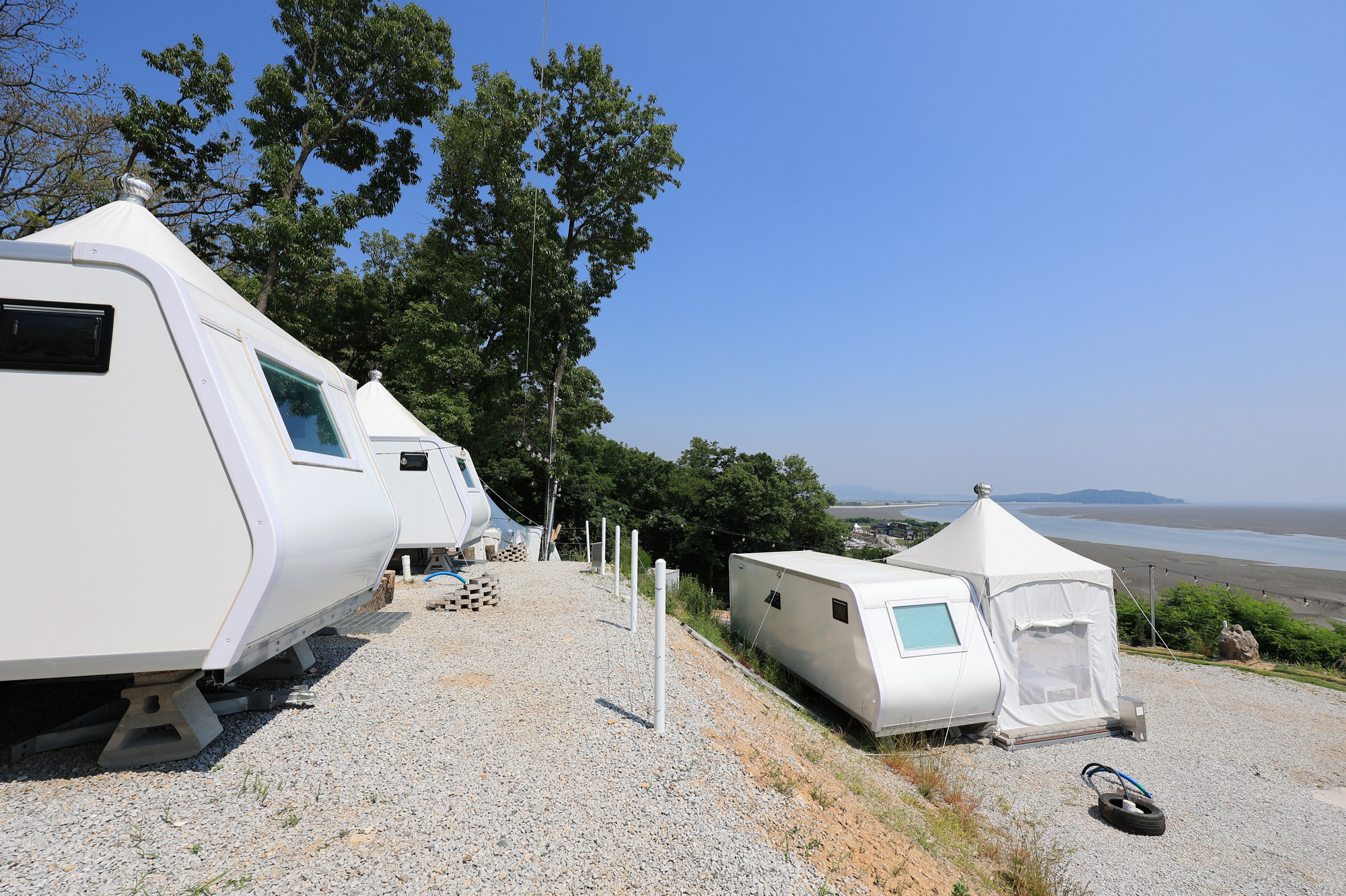 오우스 카라반 캠핑장 이미지