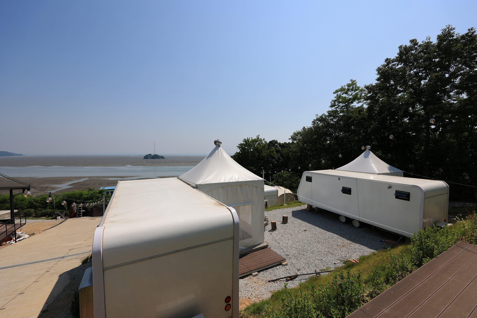 오우스 카라반 캠핑장 이미지