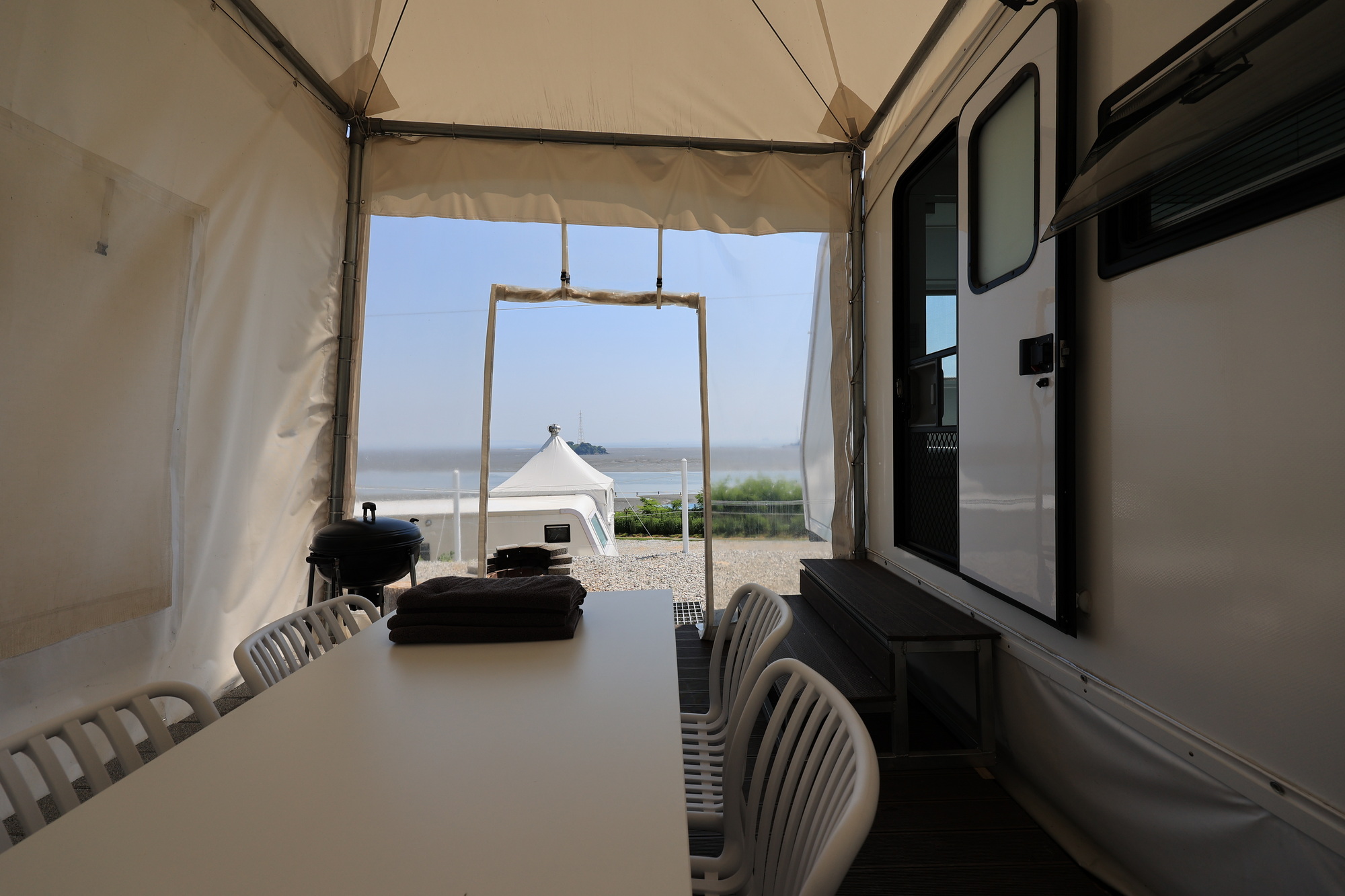 오우스 카라반 캠핑장 이미지