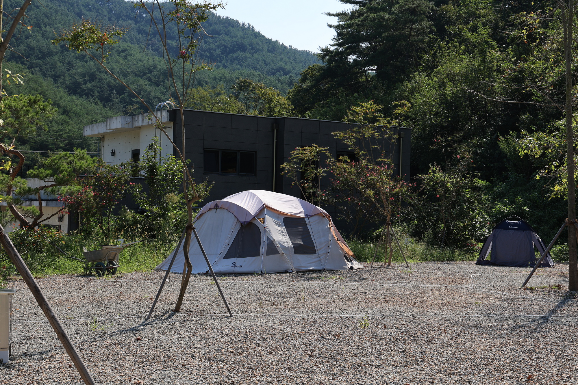 진주 연꽃자리캠핑타운 11
