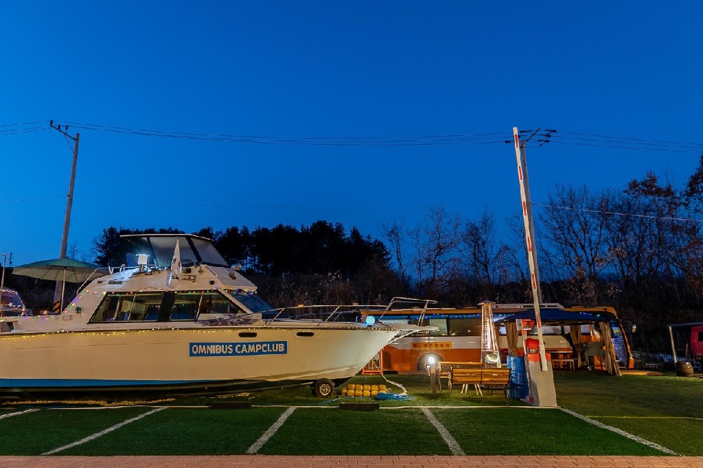 옴니버스 캠핑장 이미지