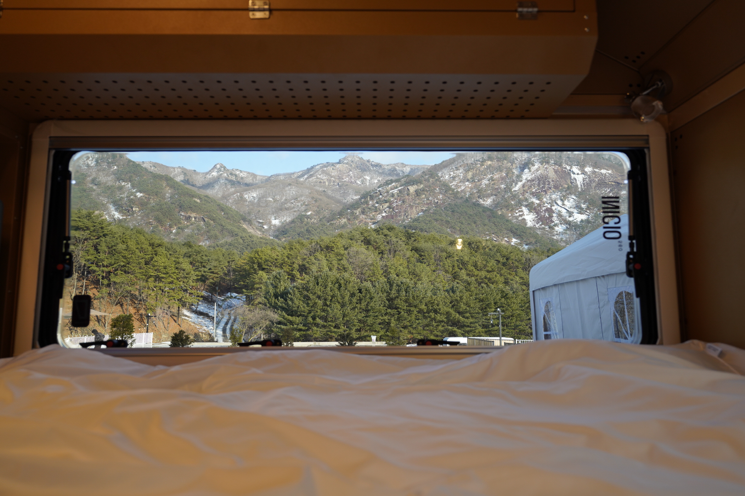 산이다 글램핑 이미지