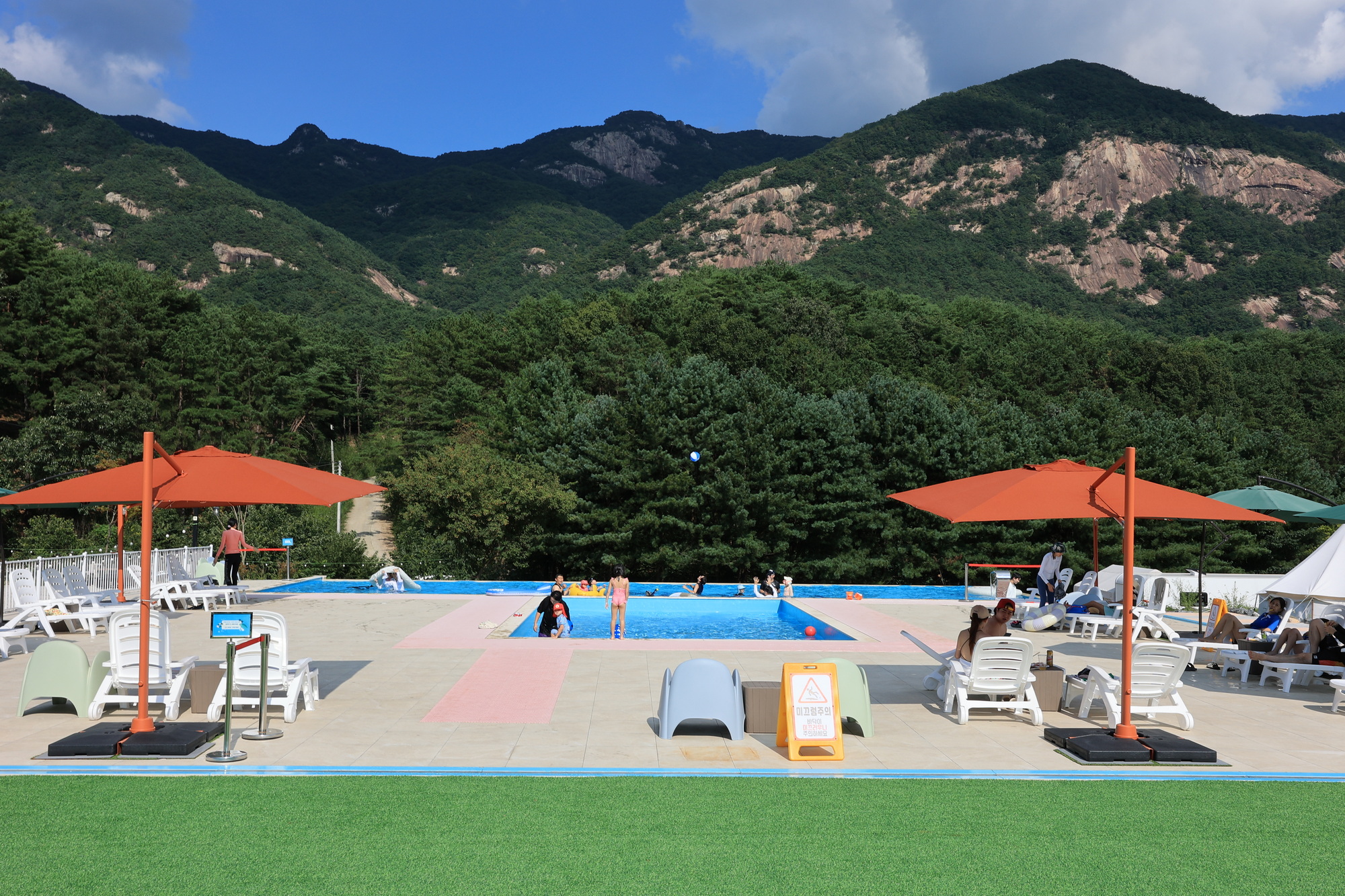 산이다 글램핑 이미지