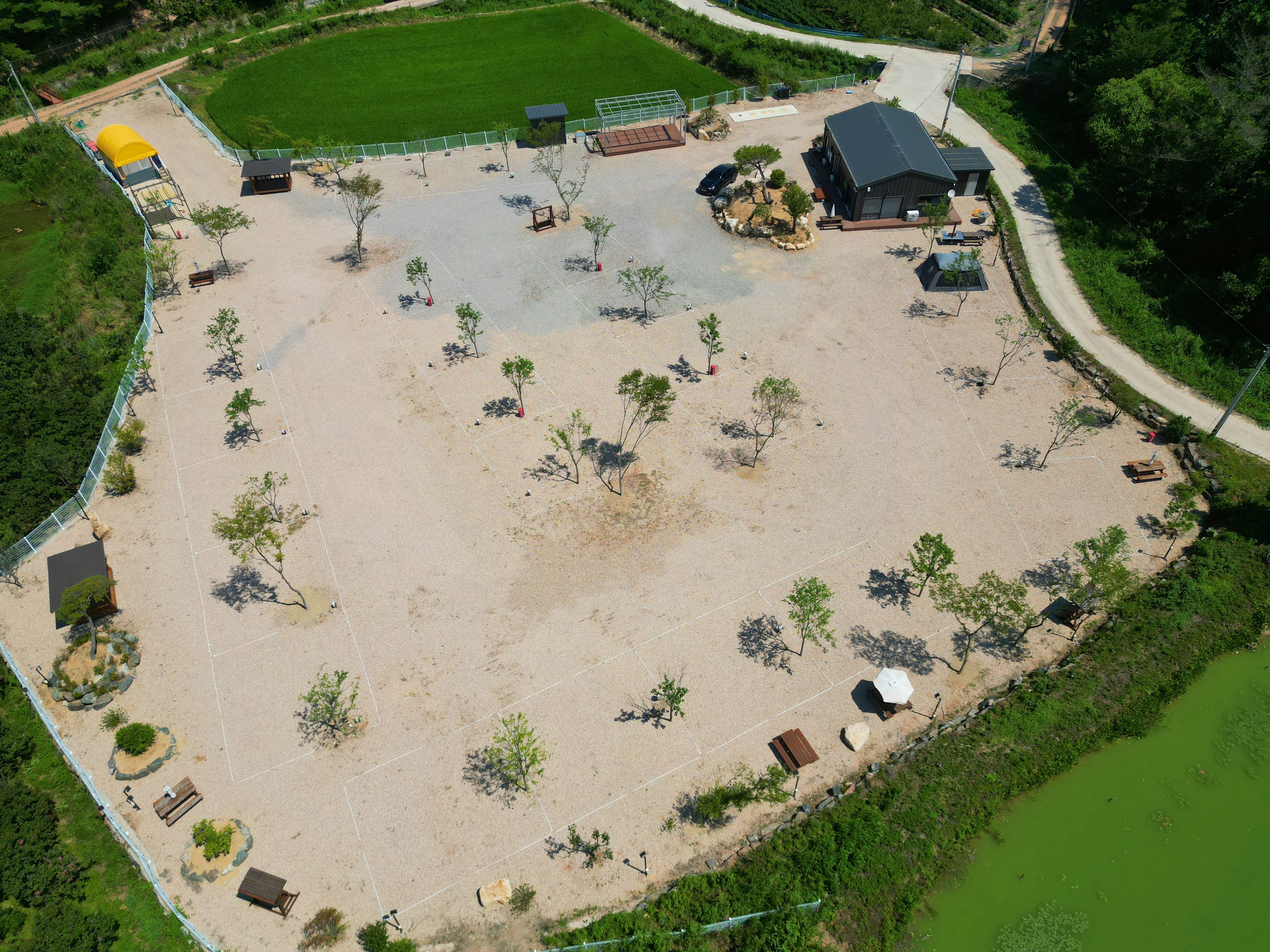 메타쉐콰이어 오토 캠핑장 1번째 이미지