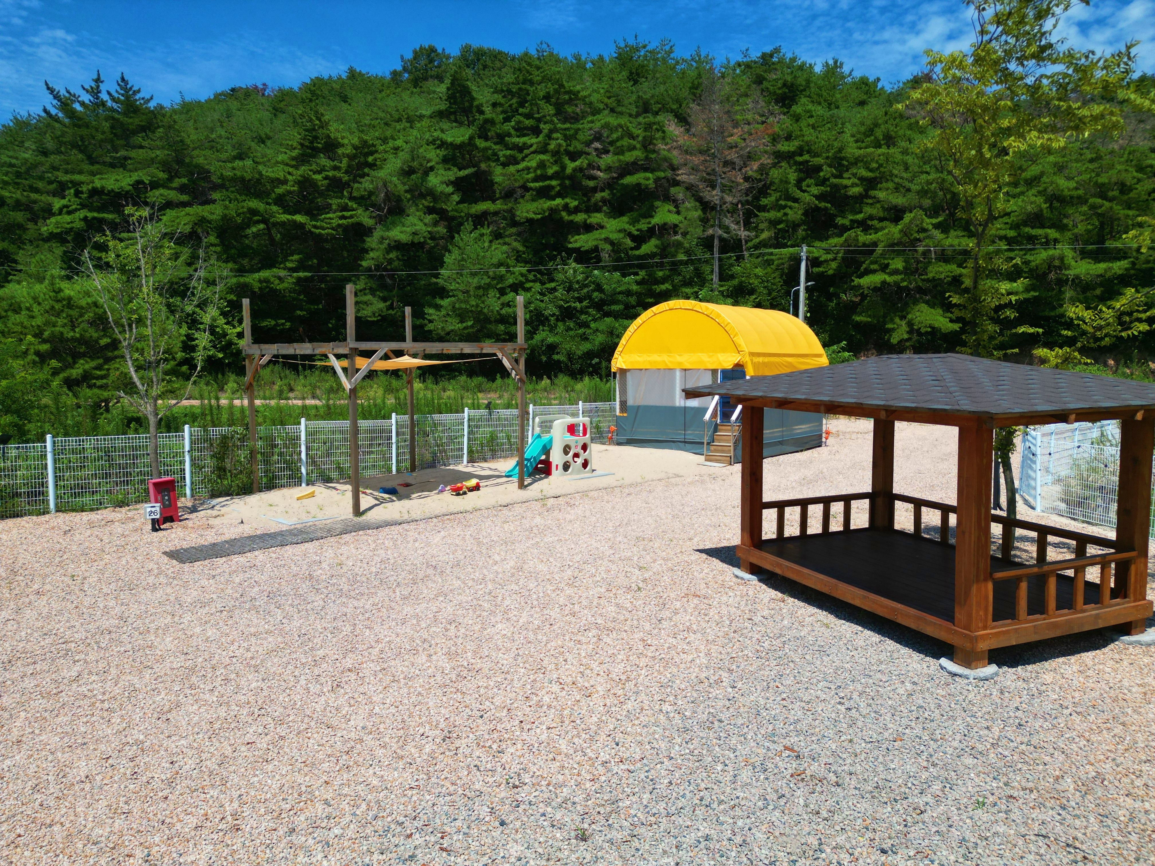 메타쉐콰이어 오토 캠핑장 3번째 이미지