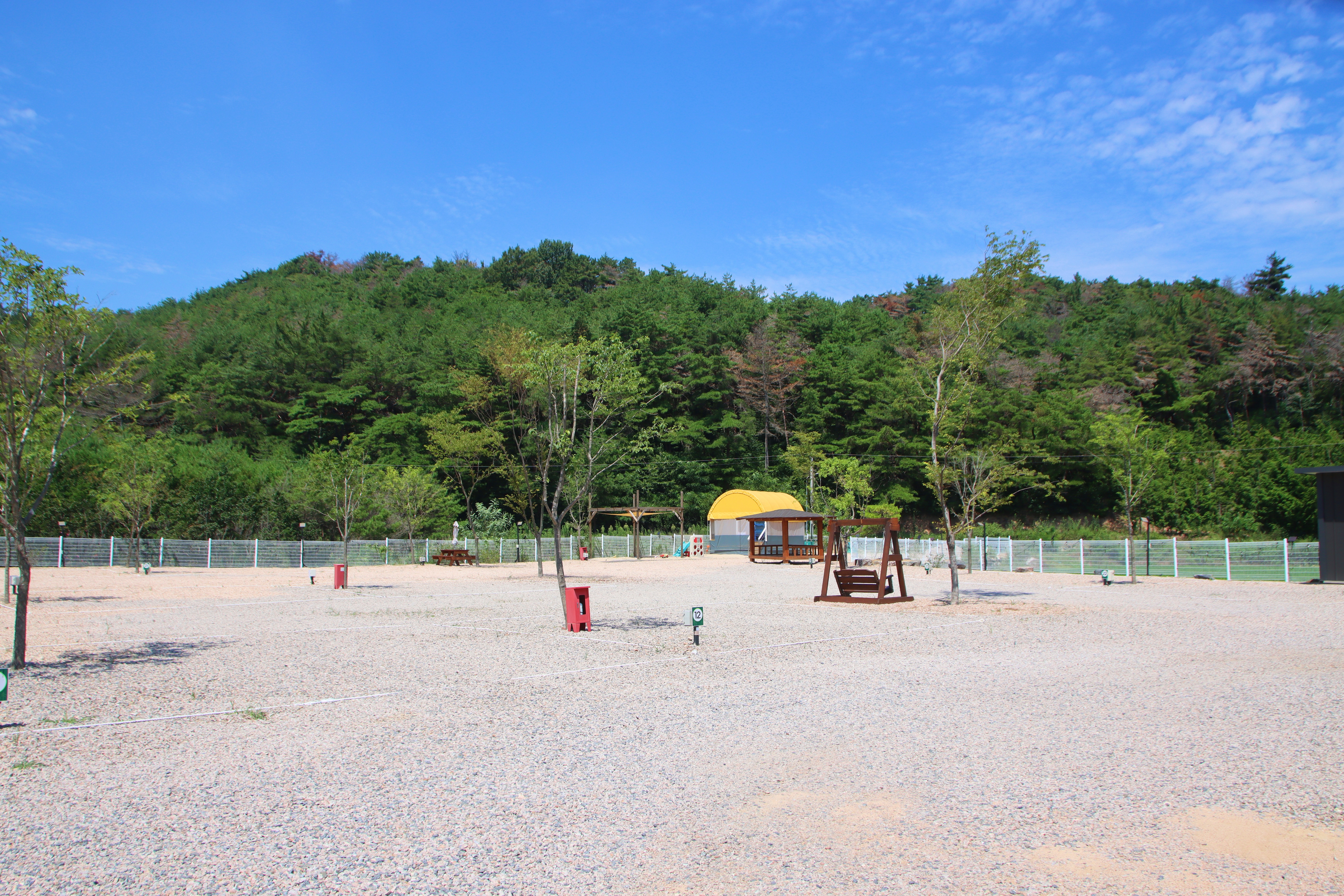 메타쉐콰이어 오토 캠핑장 16번째 이미지