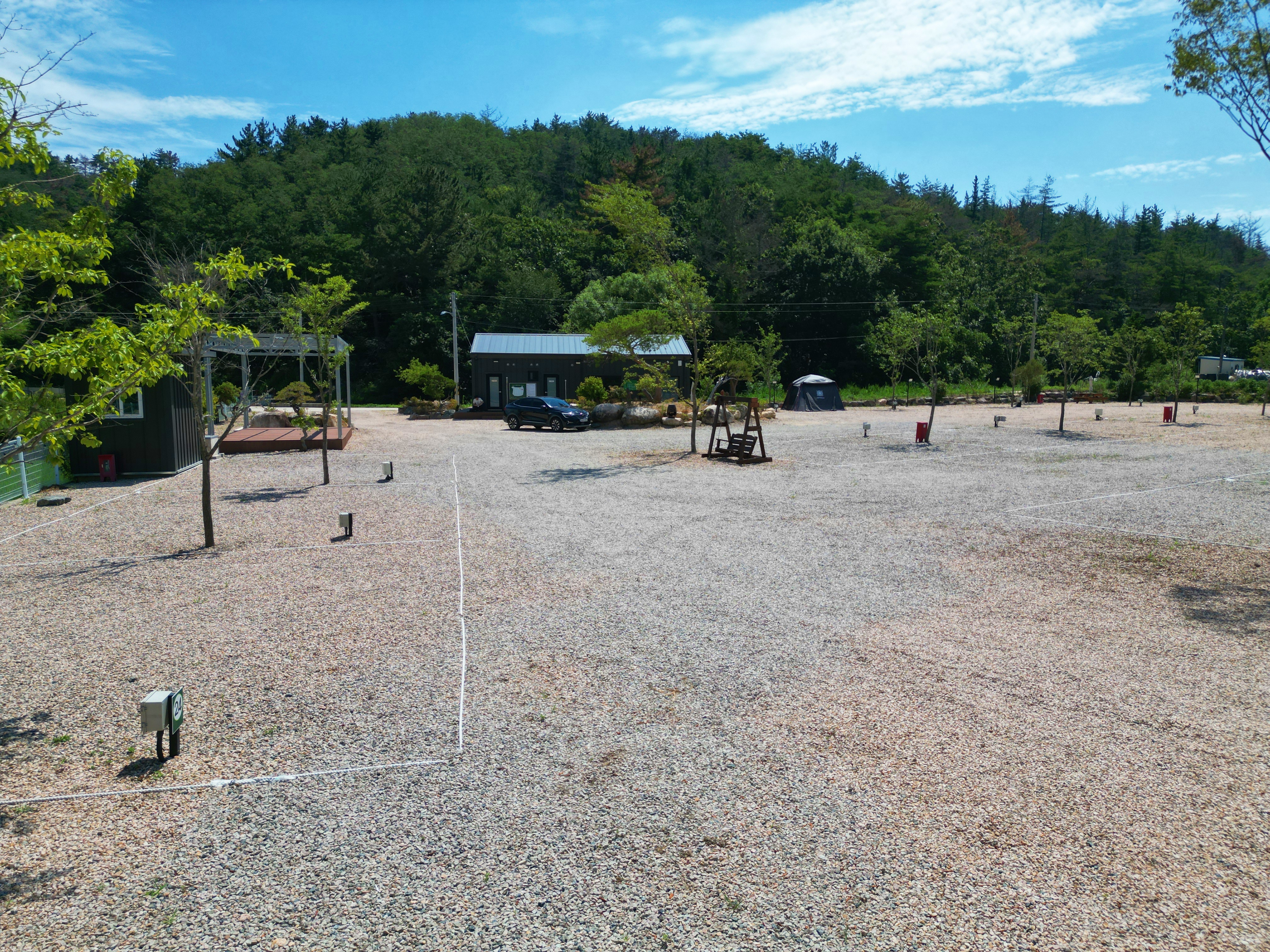 메타쉐콰이어 오토 캠핑장 4번째 이미지