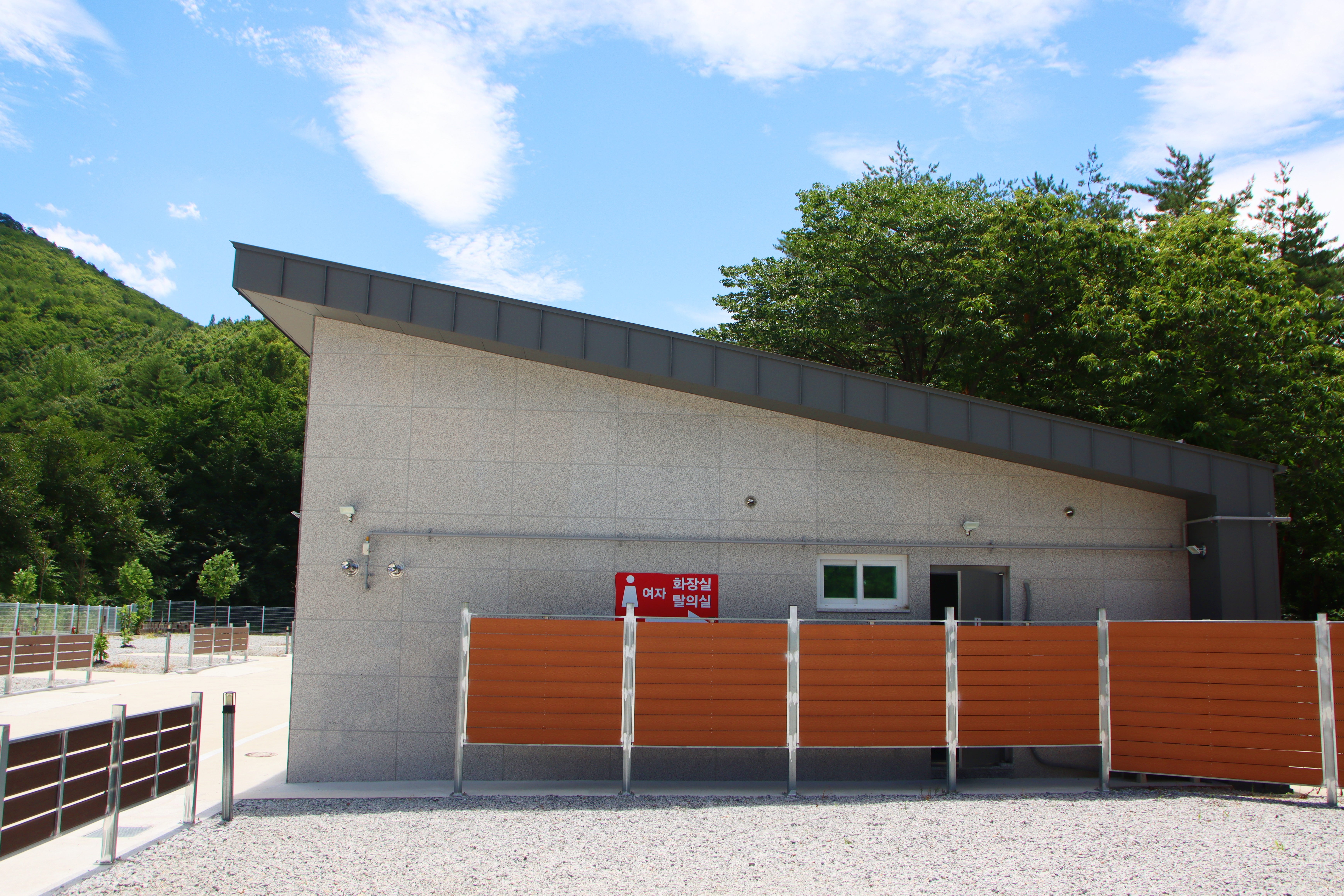 하슬라 캠핑장 이미지