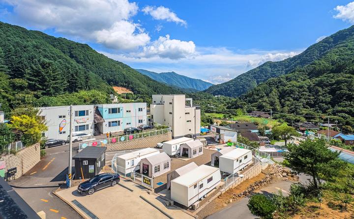 가화 2372 카라반글램핑 대표 이미지