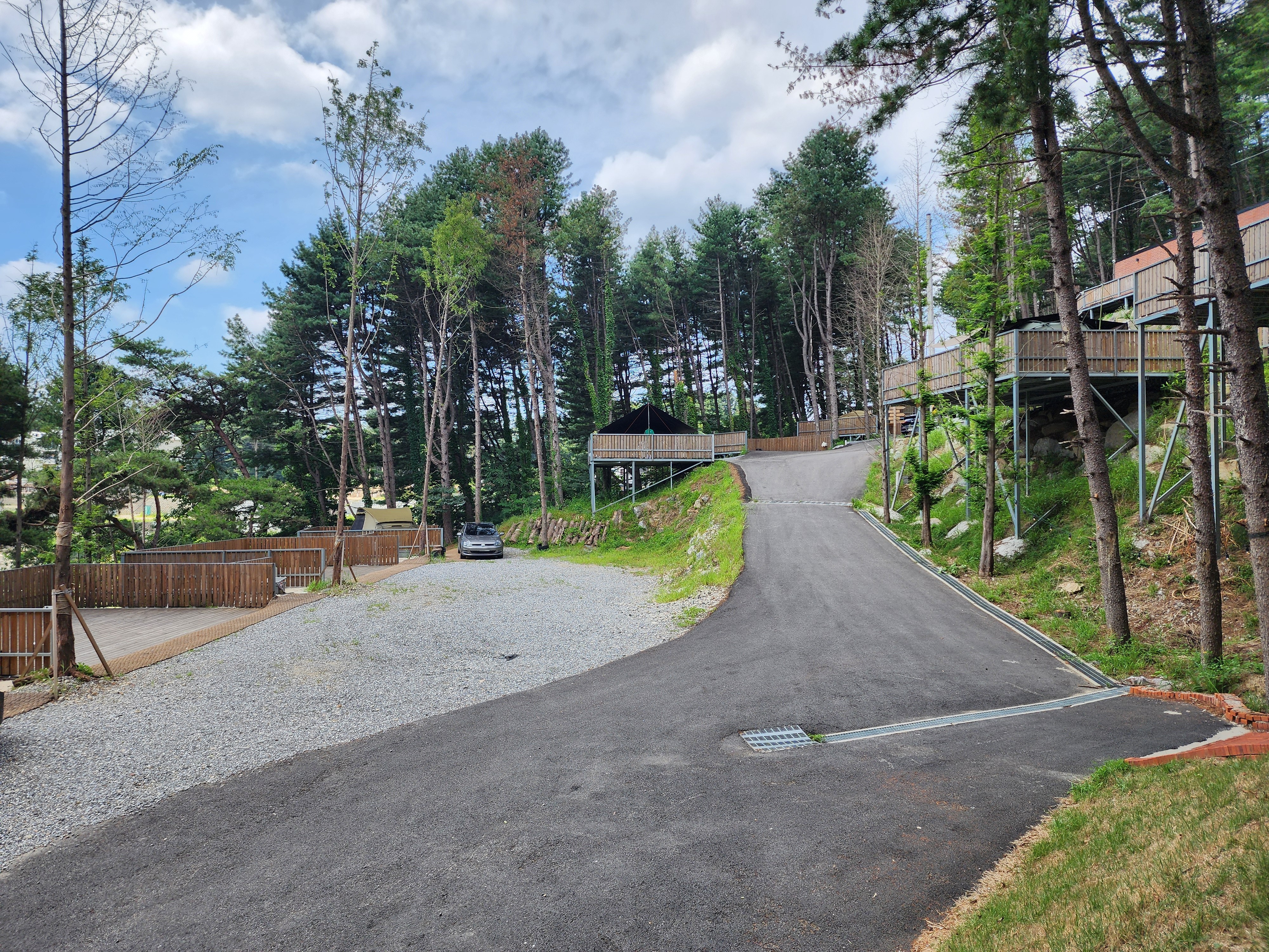 선택적고립캠핑장 이미지