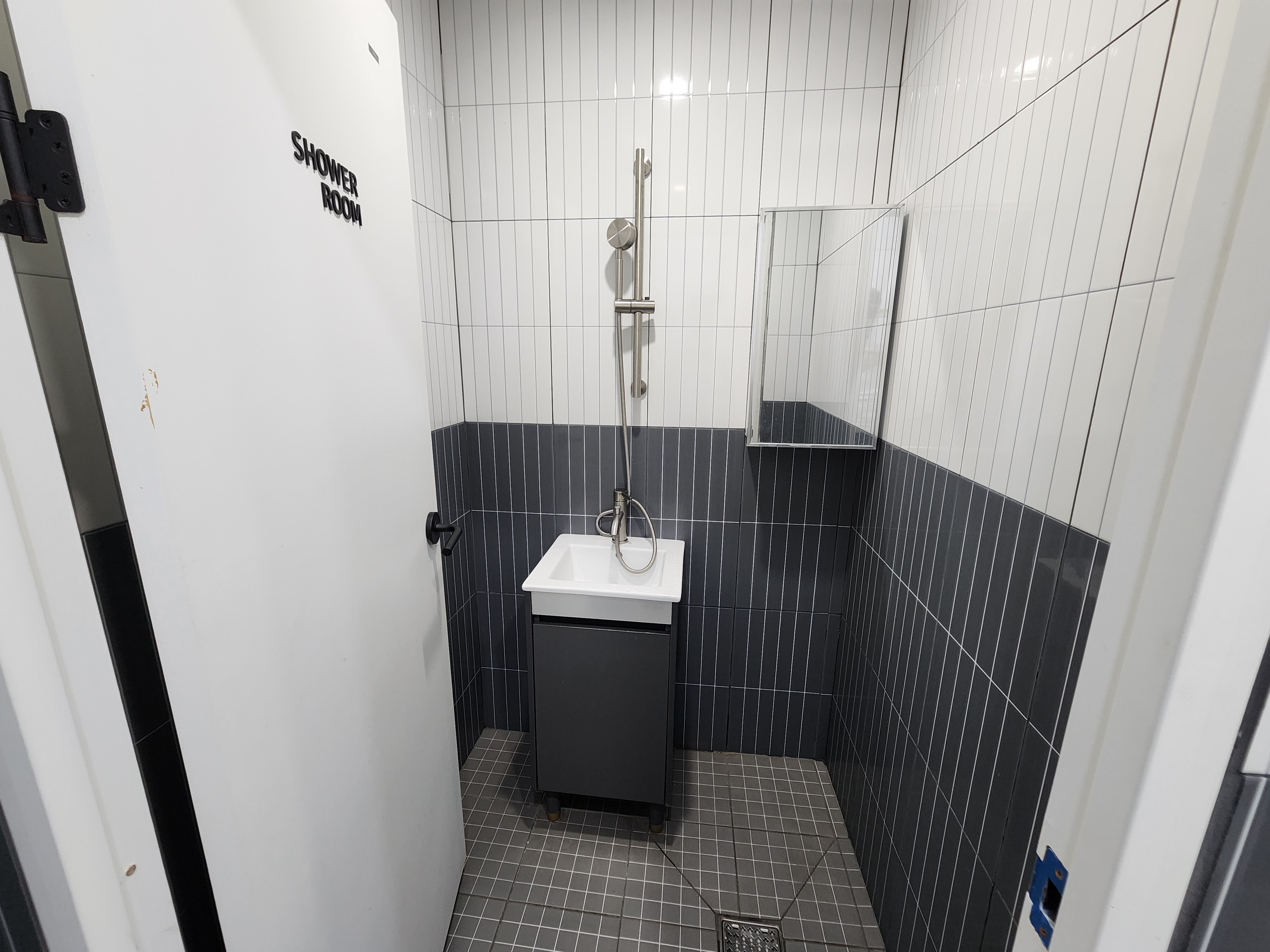 선택적고립캠핑장 이미지