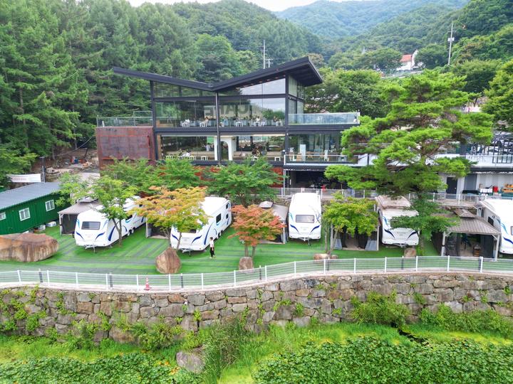80포레스트카라반캠프 대표 이미지