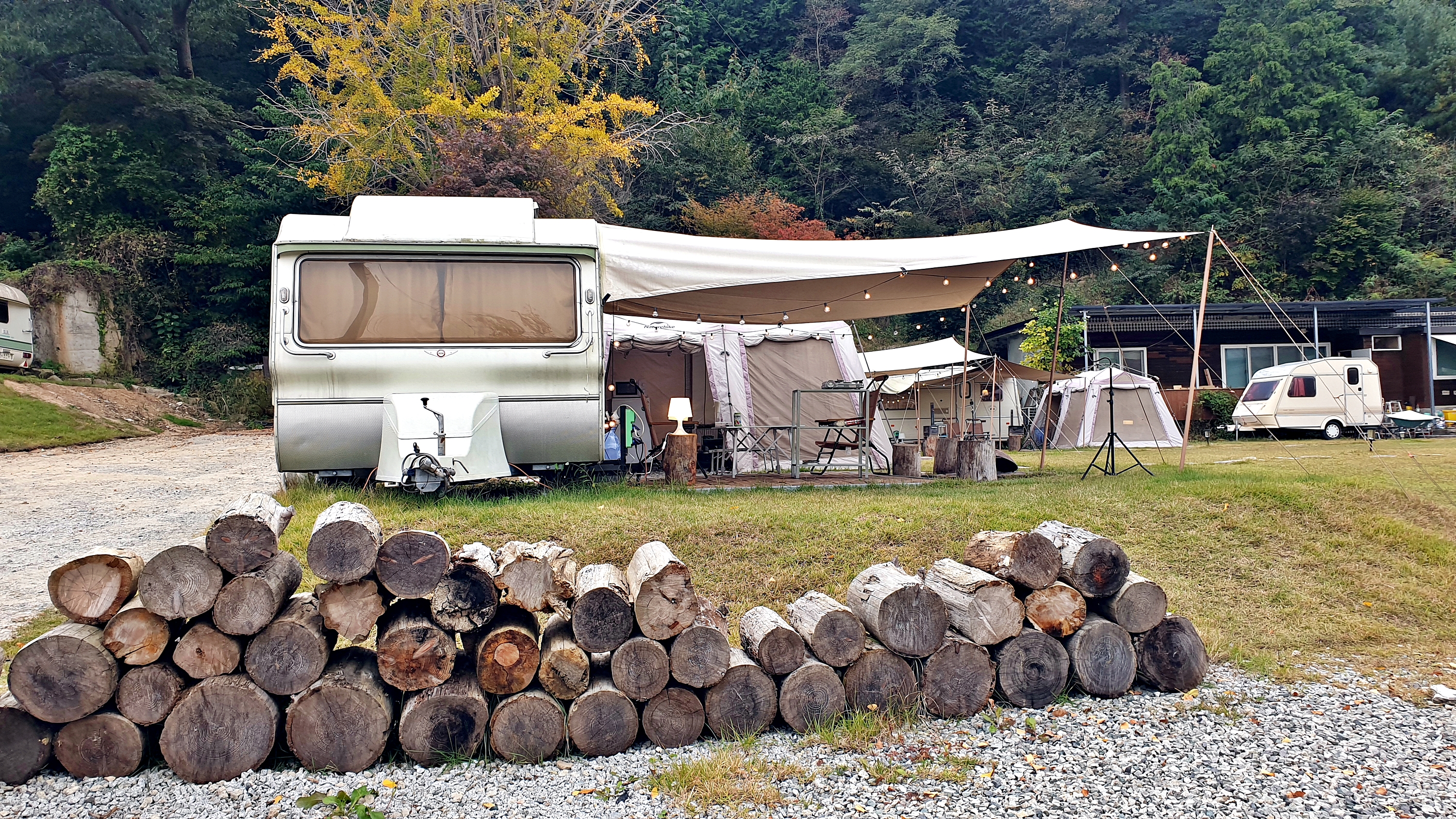 캠프히어 이미지